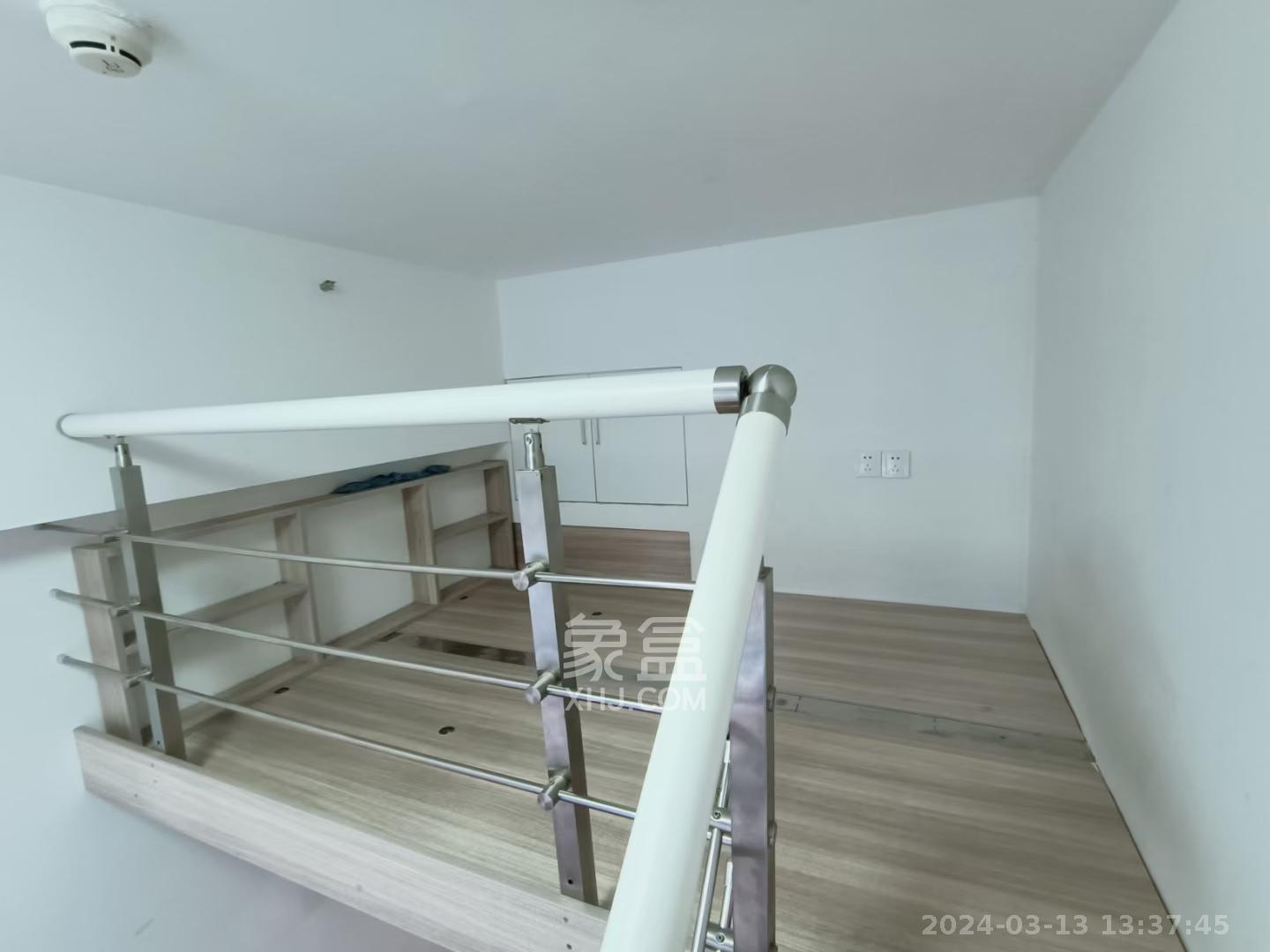 叠彩兰亭  1室1厅1卫   1350.00元/月室内图