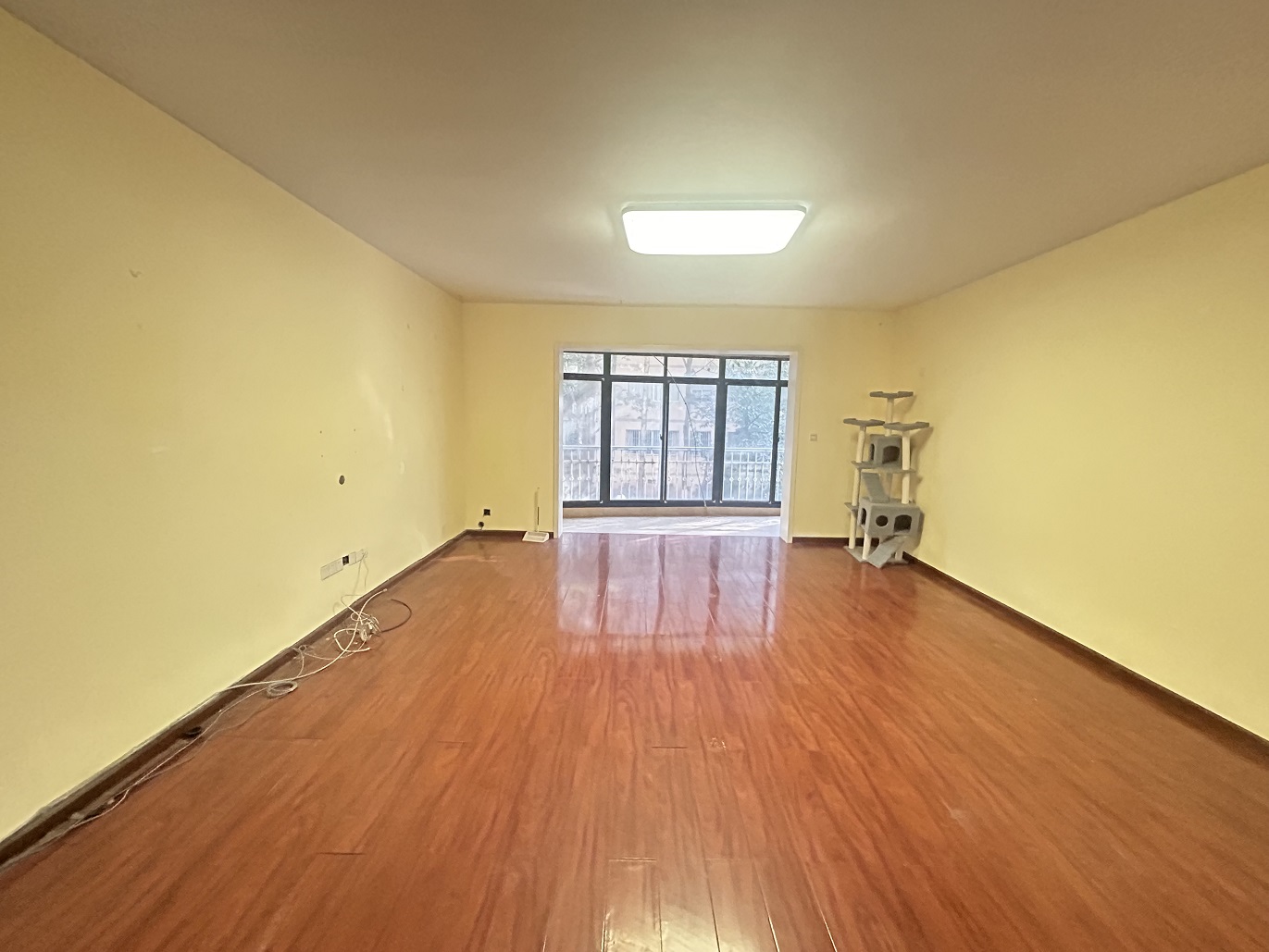 湘银小区  4室2厅2卫    55.0万 湘银小区  4室2厅2卫    55.0万室内图