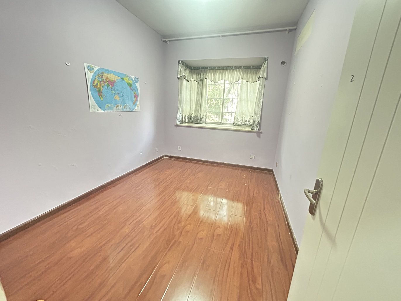 湘银小区  4室2厅2卫    55.0万 湘银小区  4室2厅2卫    55.0万室内图