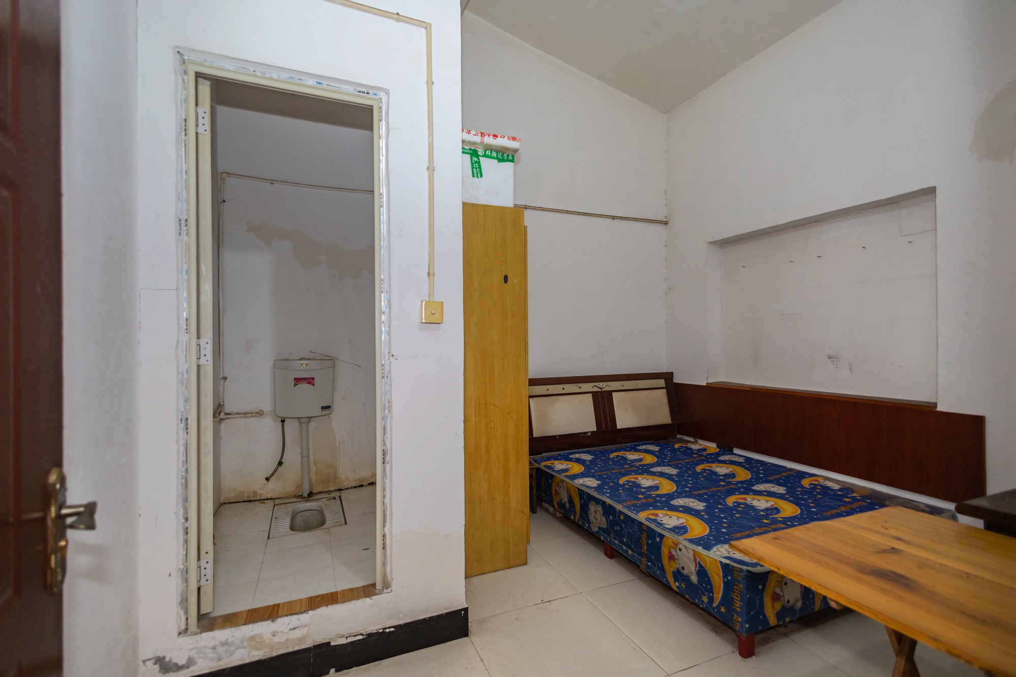 湘绣城 3室2厅1卫 38.0万 湘绣城 3室2厅1卫 38.0万卧室