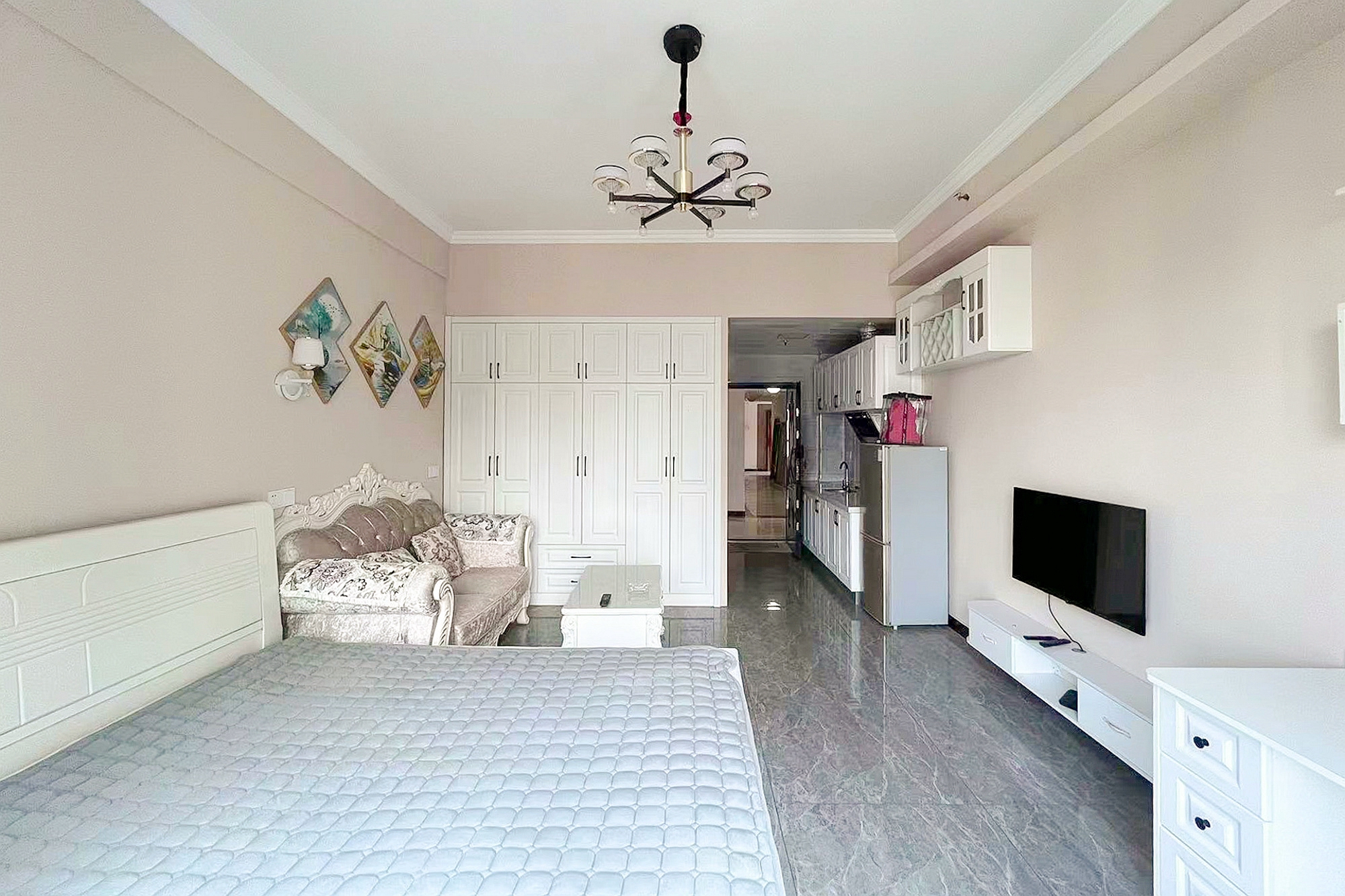 中建悦和城  1室1厅1卫    33.58万 中建悦和城  1室1厅1卫    33.58万客厅