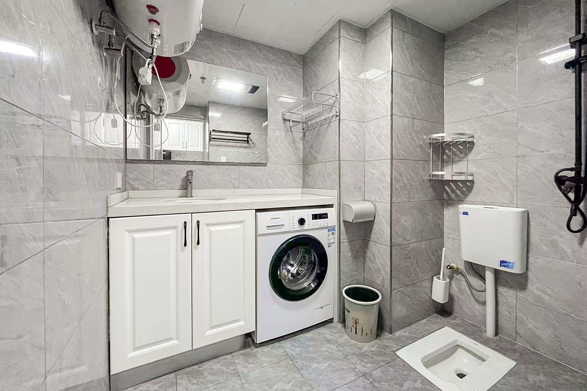 中建悦和城  1室1厅1卫    33.58万 中建悦和城  1室1厅1卫    33.58万卫生间