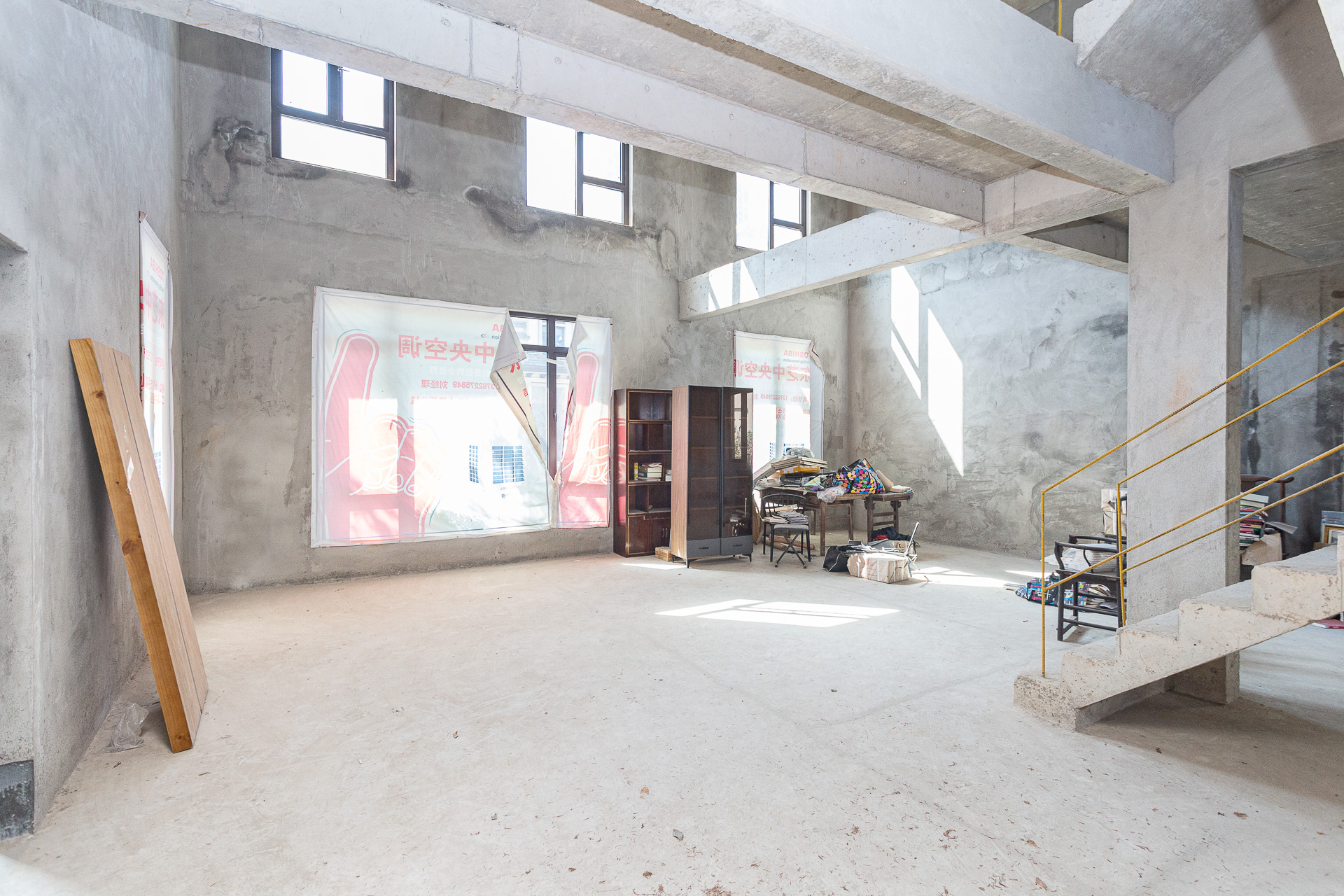 龙湖璟宸原著(龙湖紫宸)  6室2厅4卫    800.0万 龙湖璟宸原著(龙湖紫宸)  6室2厅4卫    800.0万客厅