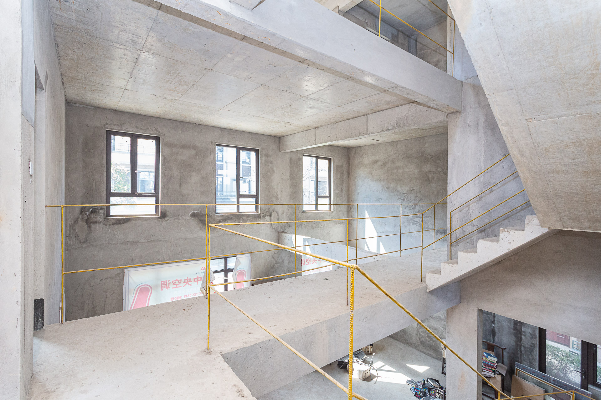 龙湖璟宸原著(龙湖紫宸)  6室2厅4卫    800.0万 龙湖璟宸原著(龙湖紫宸)  6室2厅4卫    800.0万客厅