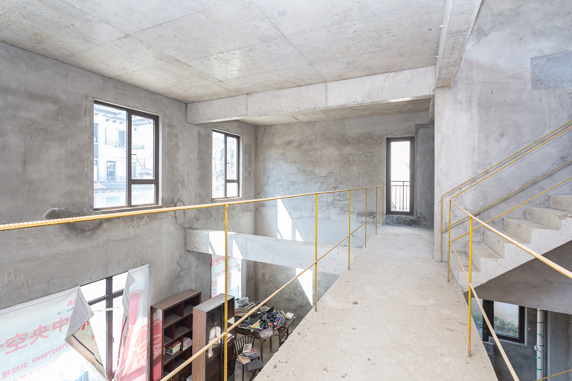 龙湖璟宸原著(龙湖紫宸)  6室2厅4卫    800.0万 龙湖璟宸原著(龙湖紫宸)  6室2厅4卫    800.0万客厅