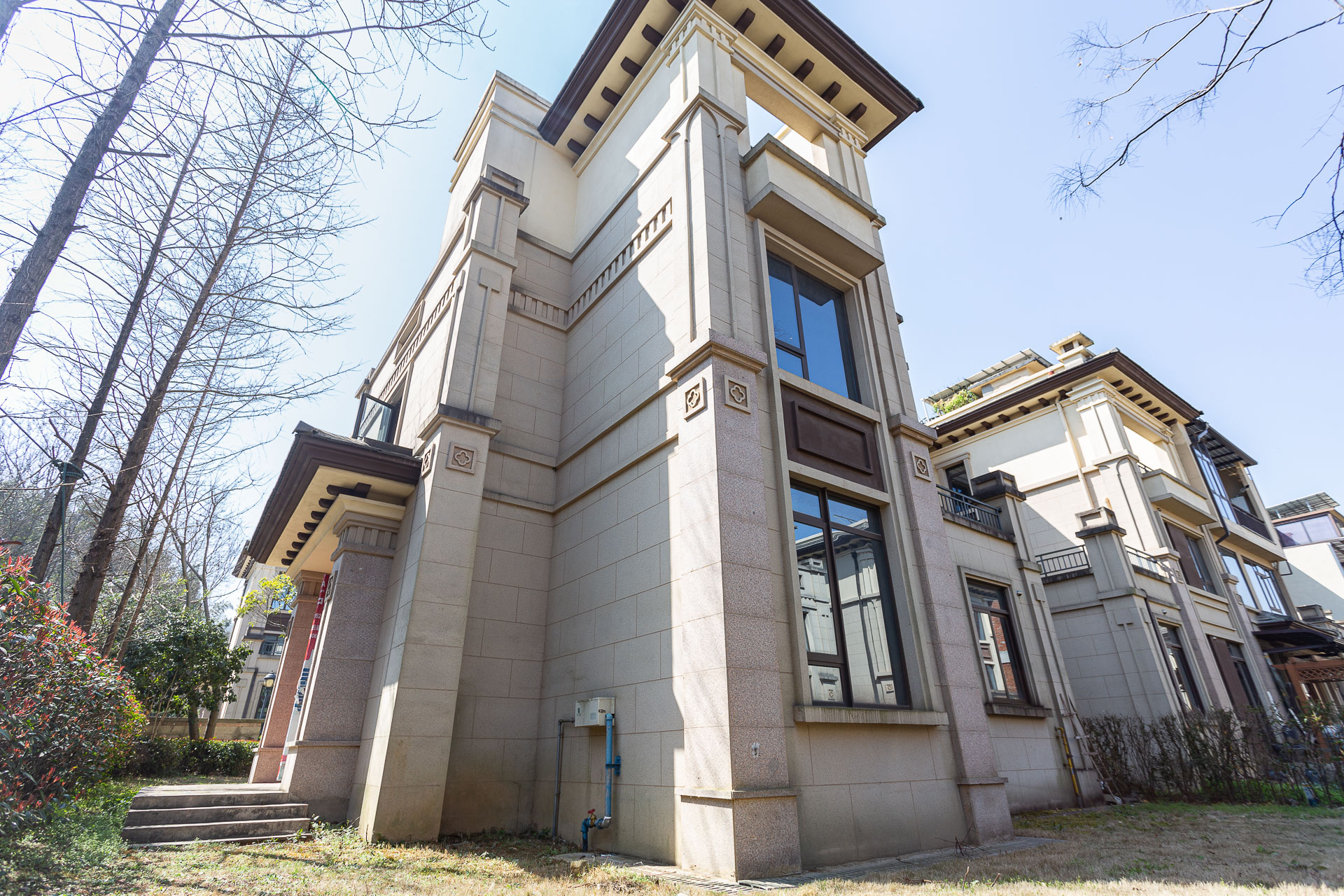 龙湖璟宸原著(龙湖紫宸)  6室2厅4卫    800.0万 龙湖璟宸原著(龙湖紫宸)  6室2厅4卫    800.0万其他