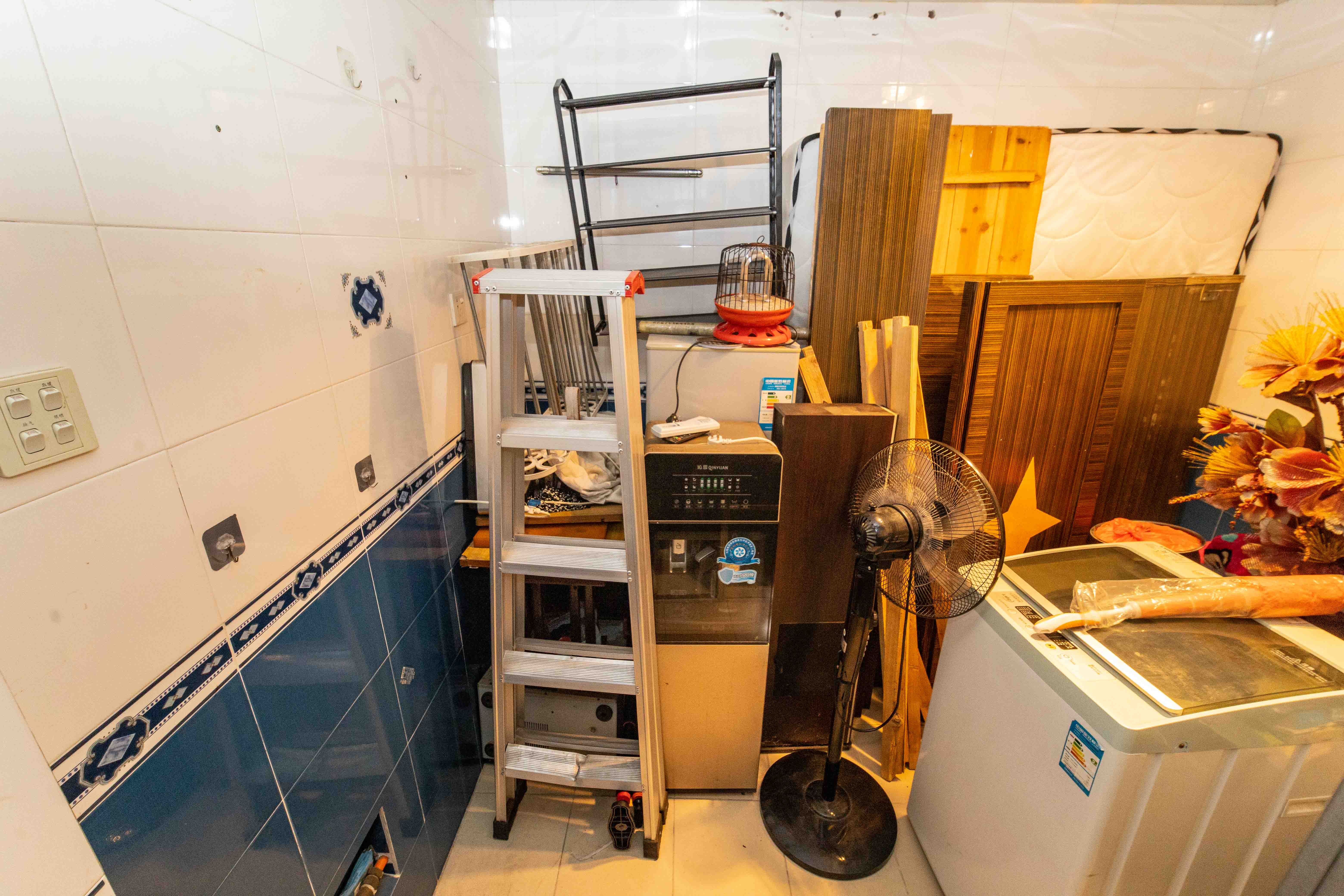 中星苑  3室2厅2卫    75.0万 中星苑  3室2厅2卫    75.0万卫生间