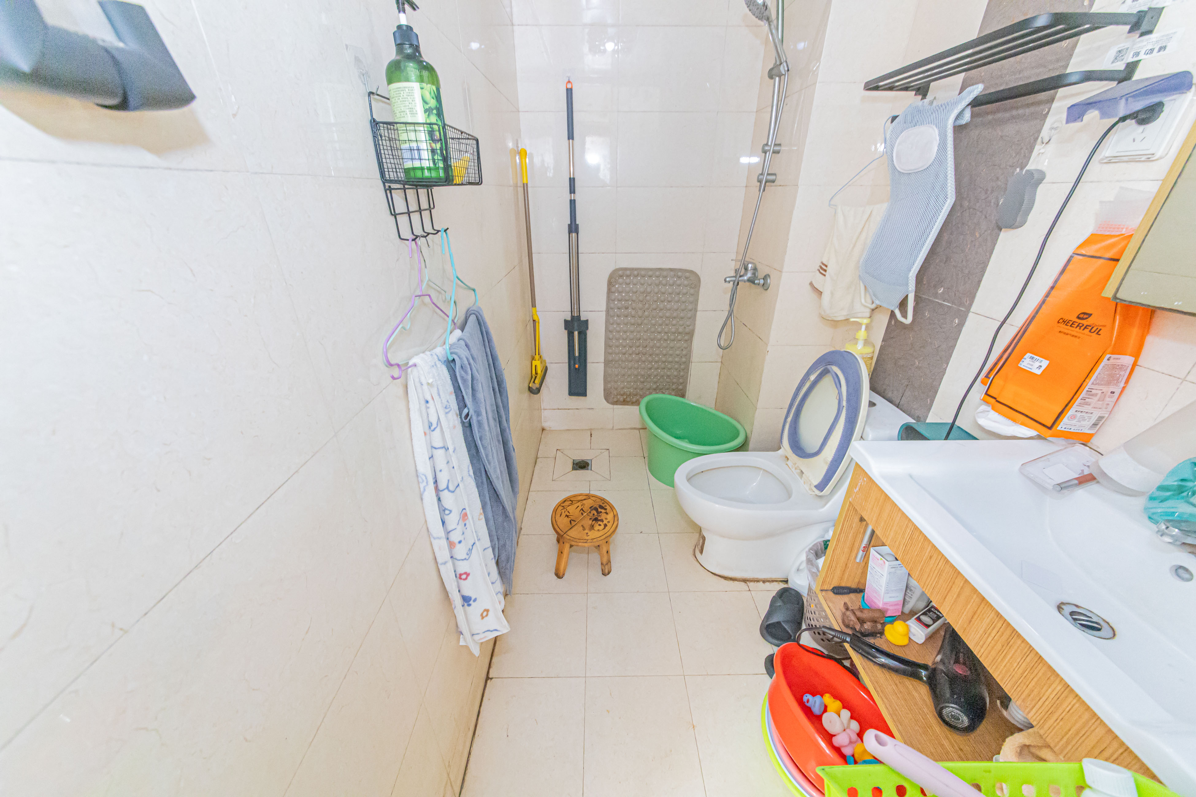 中信文化广场(中信新城二期) 2室1厅1卫 45.0万 中信文化广场(中信新城二期) 2室1厅1卫 45.0万卫生间