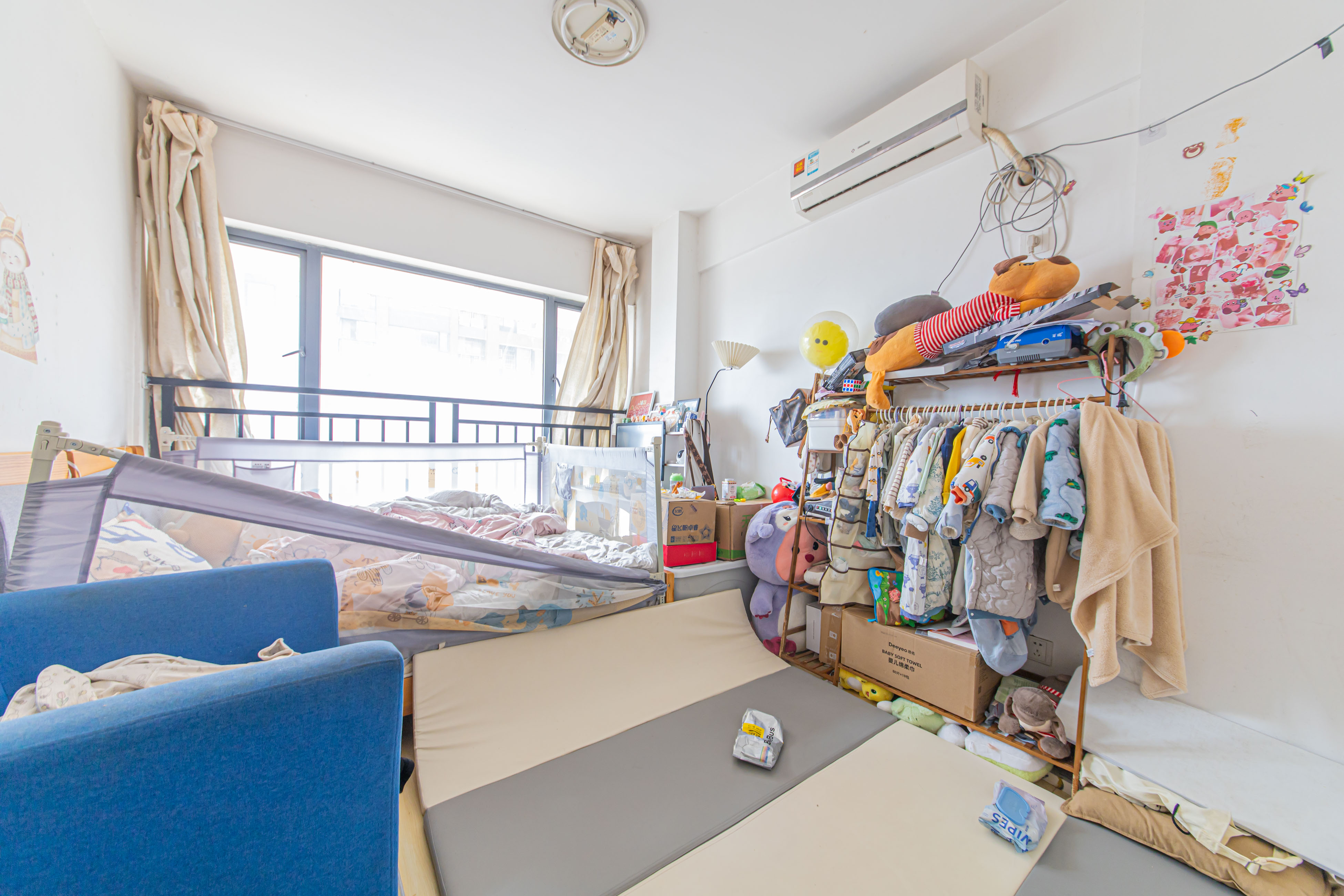 中信文化广场(中信新城二期) 2室1厅1卫 45.0万 中信文化广场(中信新城二期) 2室1厅1卫 45.0万卧室