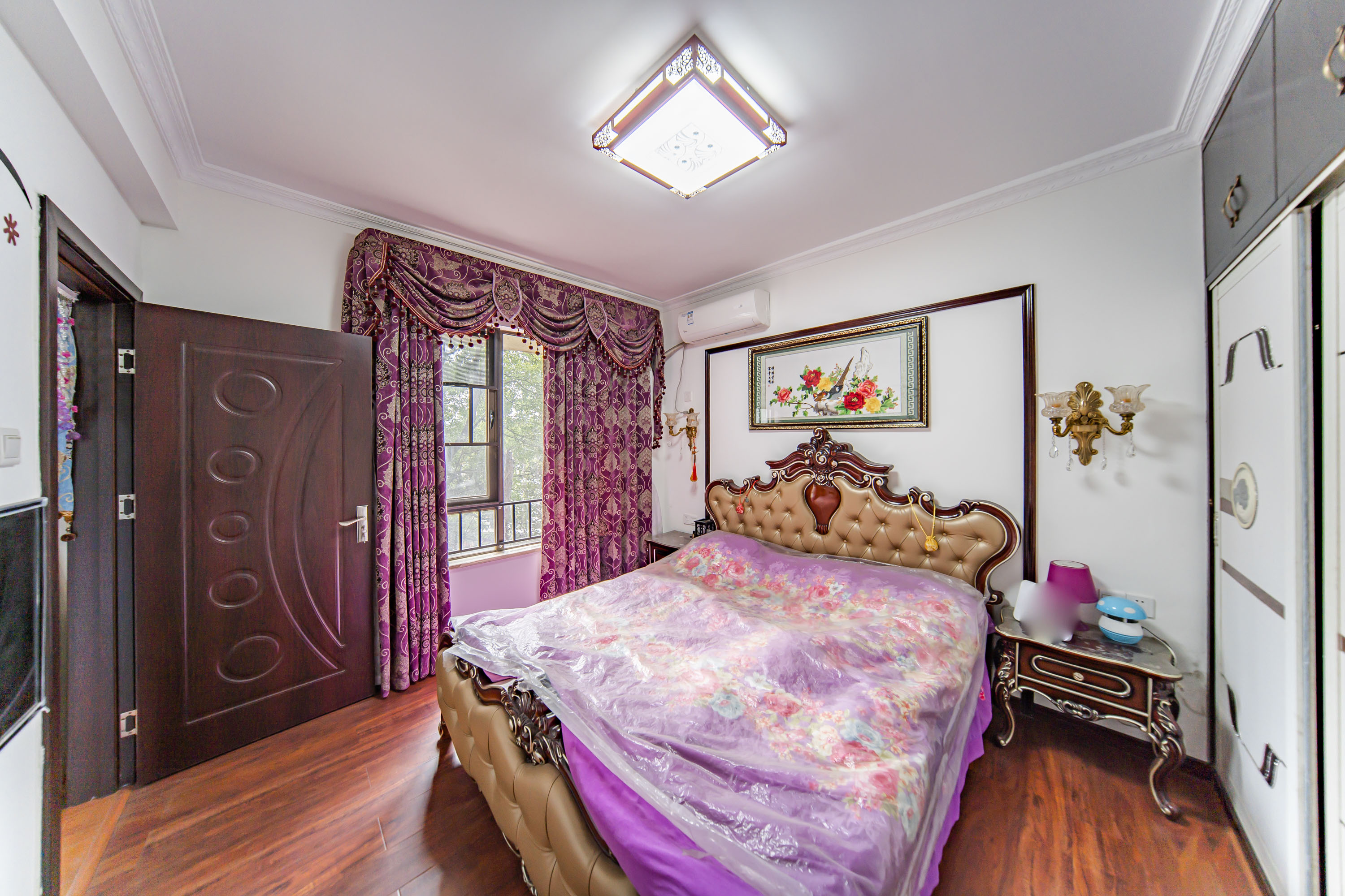 合能洋湖公馆  3室2厅1卫    89.0万 合能洋湖公馆  3室2厅1卫    89.0万卧室