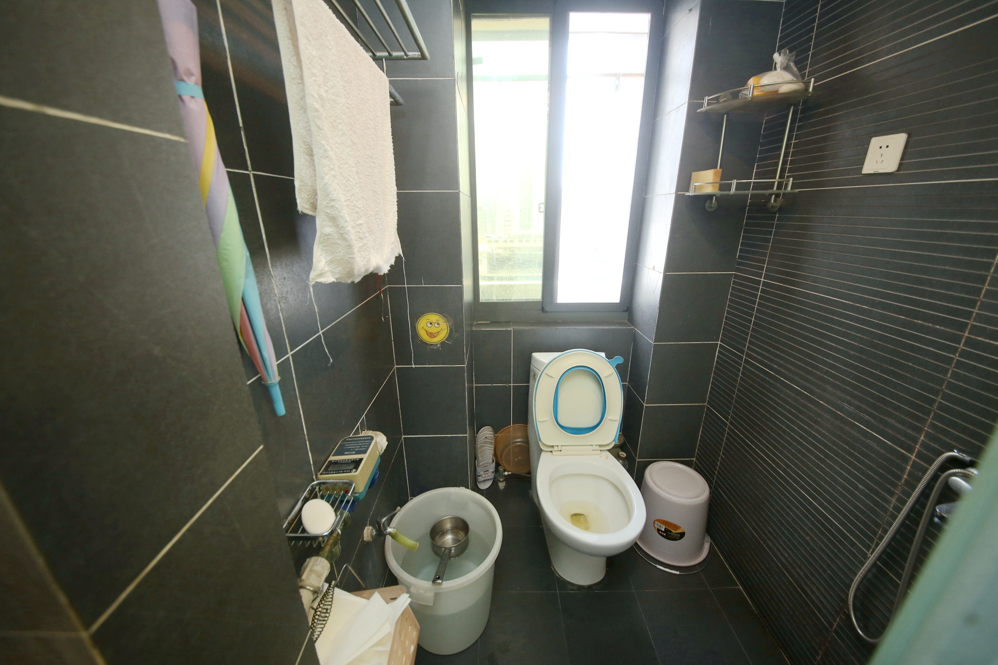 嘉顿新天地  1室1厅1卫    60.0万卫生间