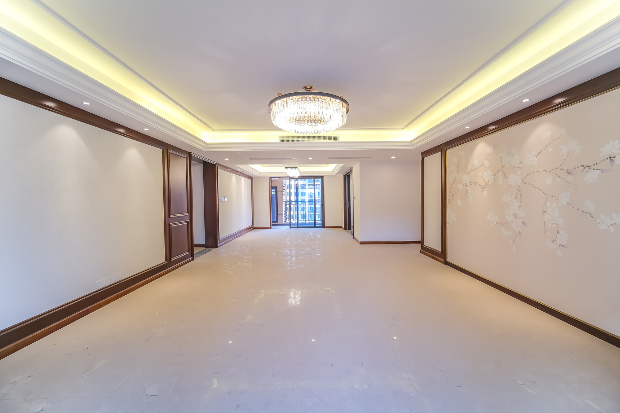 运达锦绣广场 6室2厅3卫 398.0万 运达锦绣广场 6室2厅3卫 398.0万客厅