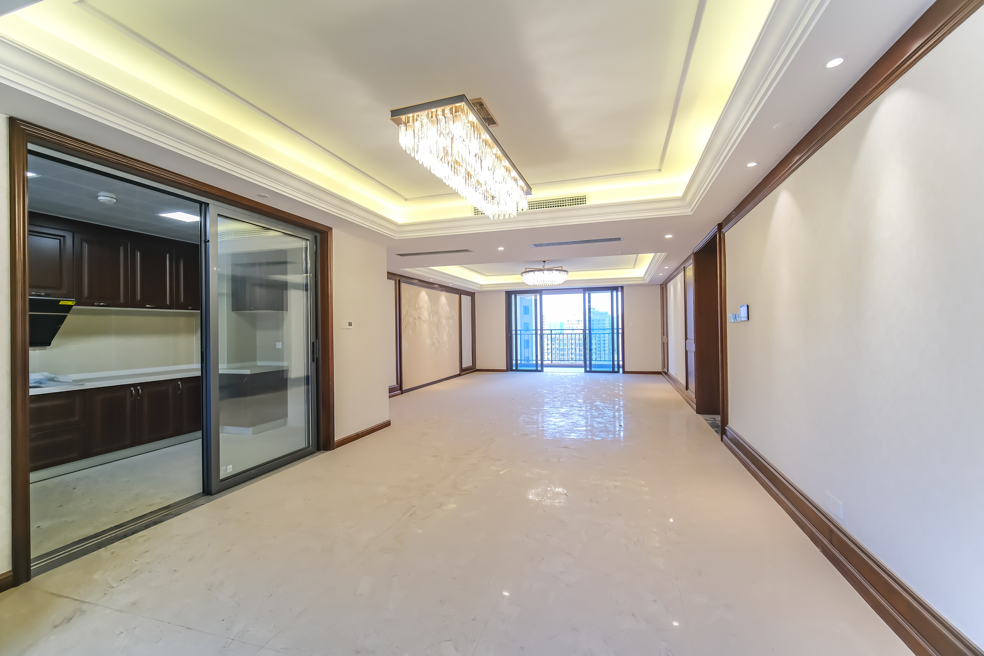 运达锦绣广场  6室2厅3卫    398.0万客厅