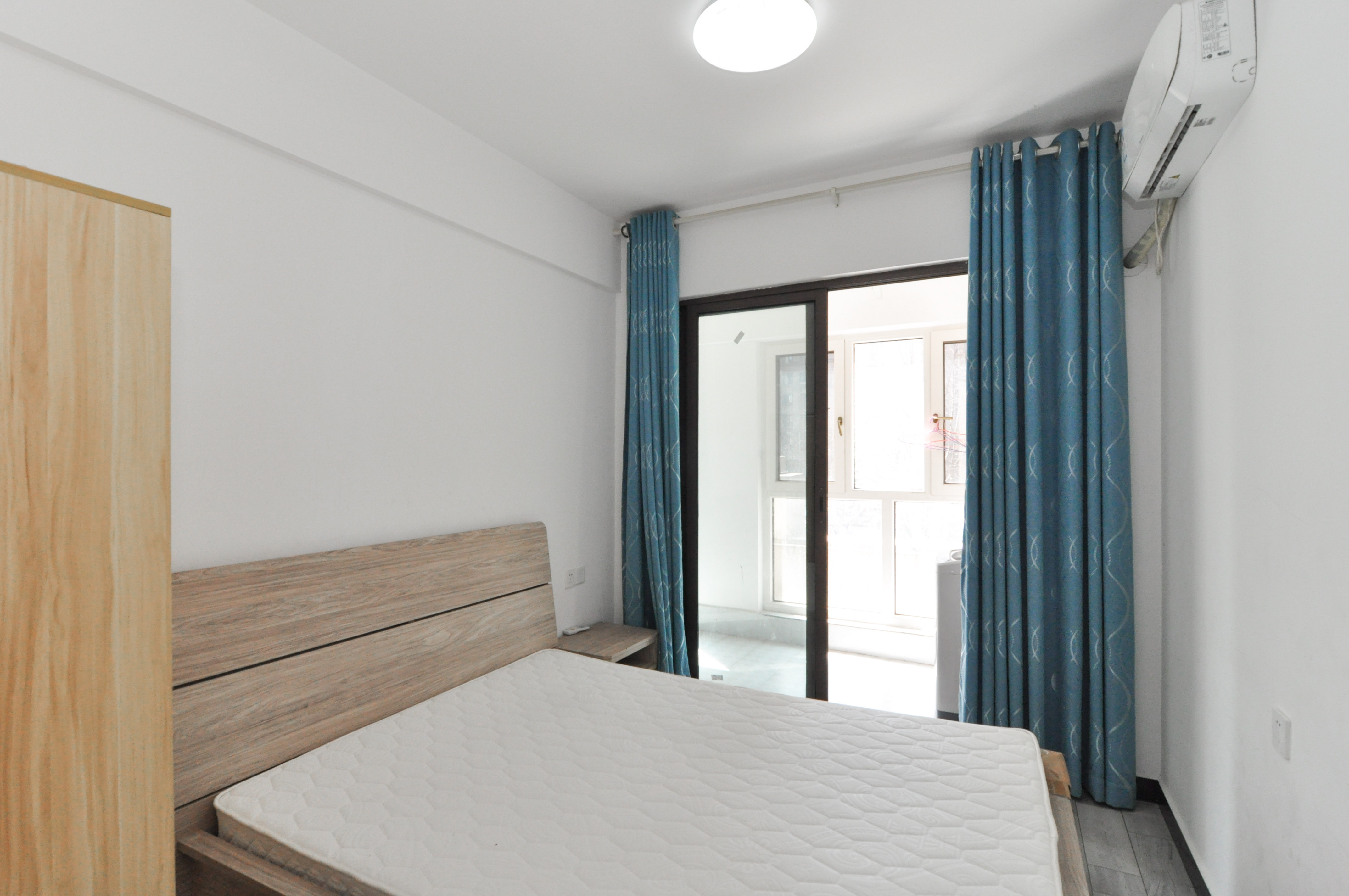 卓越浅水湾 3室2厅2卫 130.0万 卓越浅水湾 3室2厅2卫 130.0万卧室