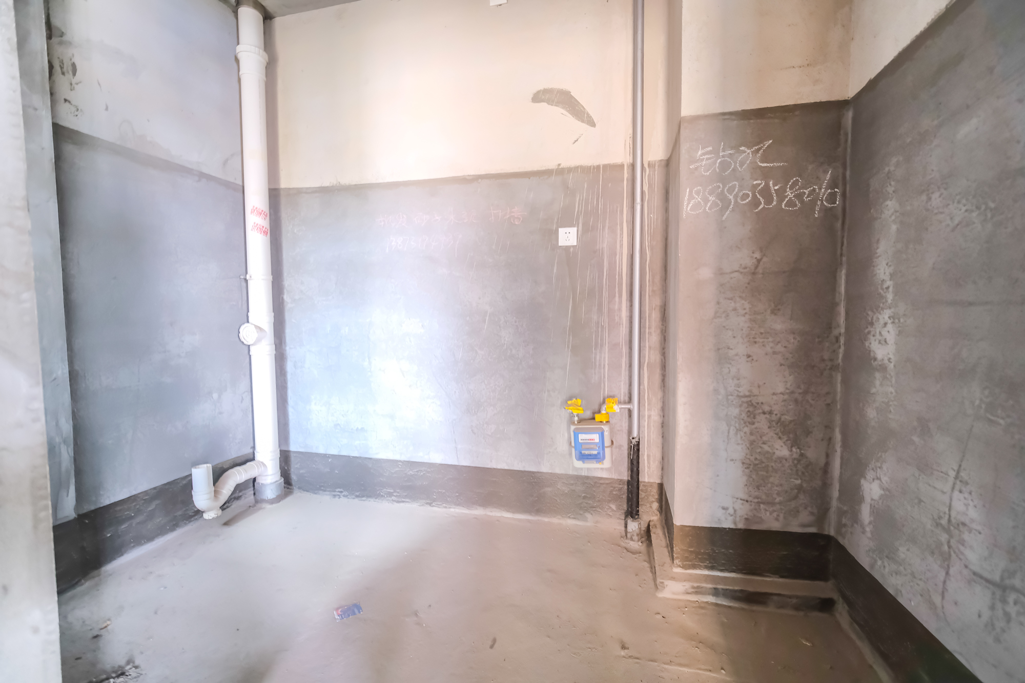 湖湘奥林匹克花园  3室2厅1卫    78.0万 湖湘奥林匹克花园  3室2厅1卫    78.0万厨房