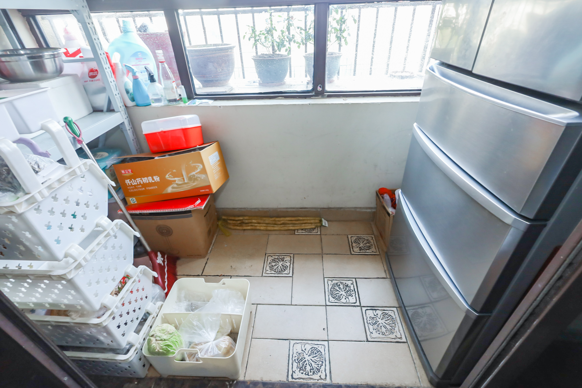 绿地中央广场  3室2厅1卫   170.00万阳台