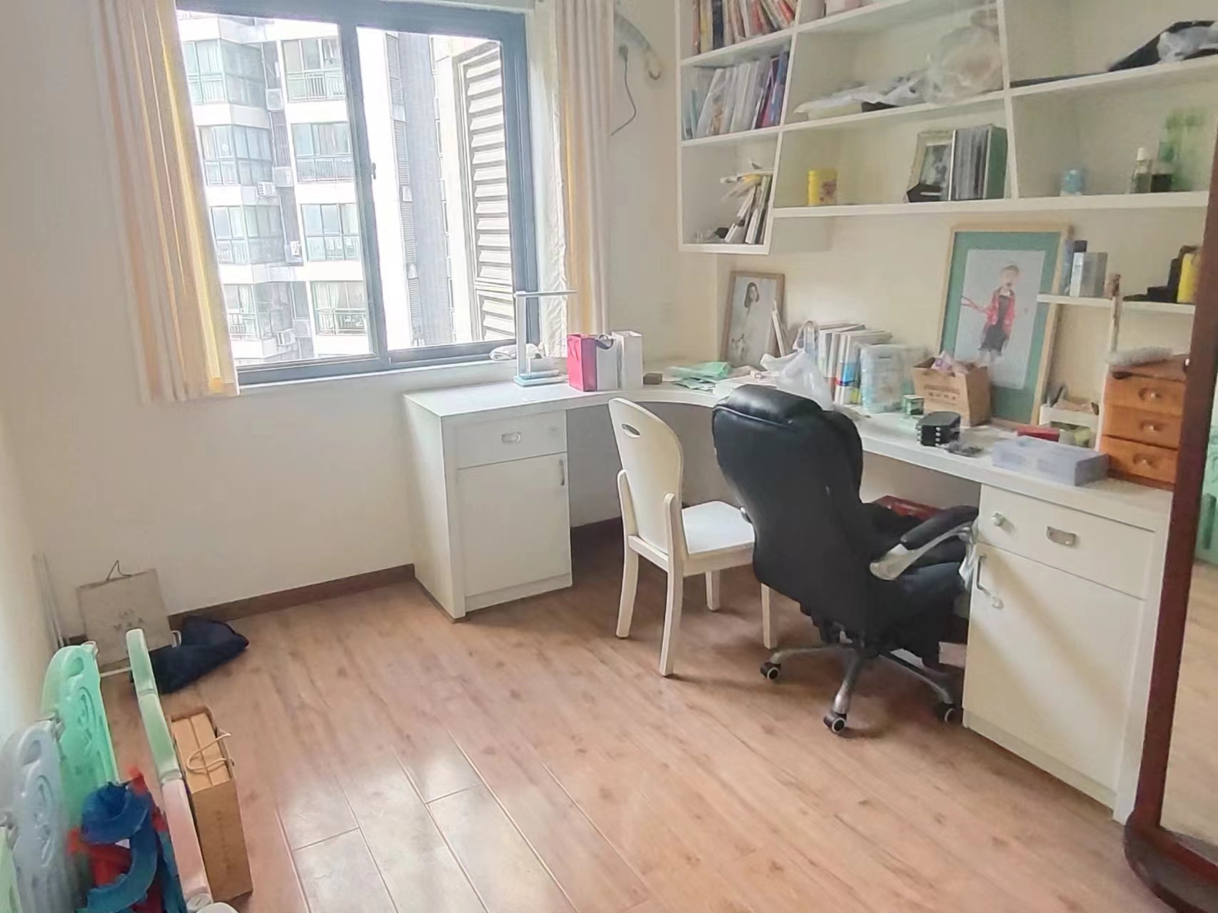 莱茵小镇 4室2厅2卫 62.0万 莱茵小镇 4室2厅2卫 62.0万室内图