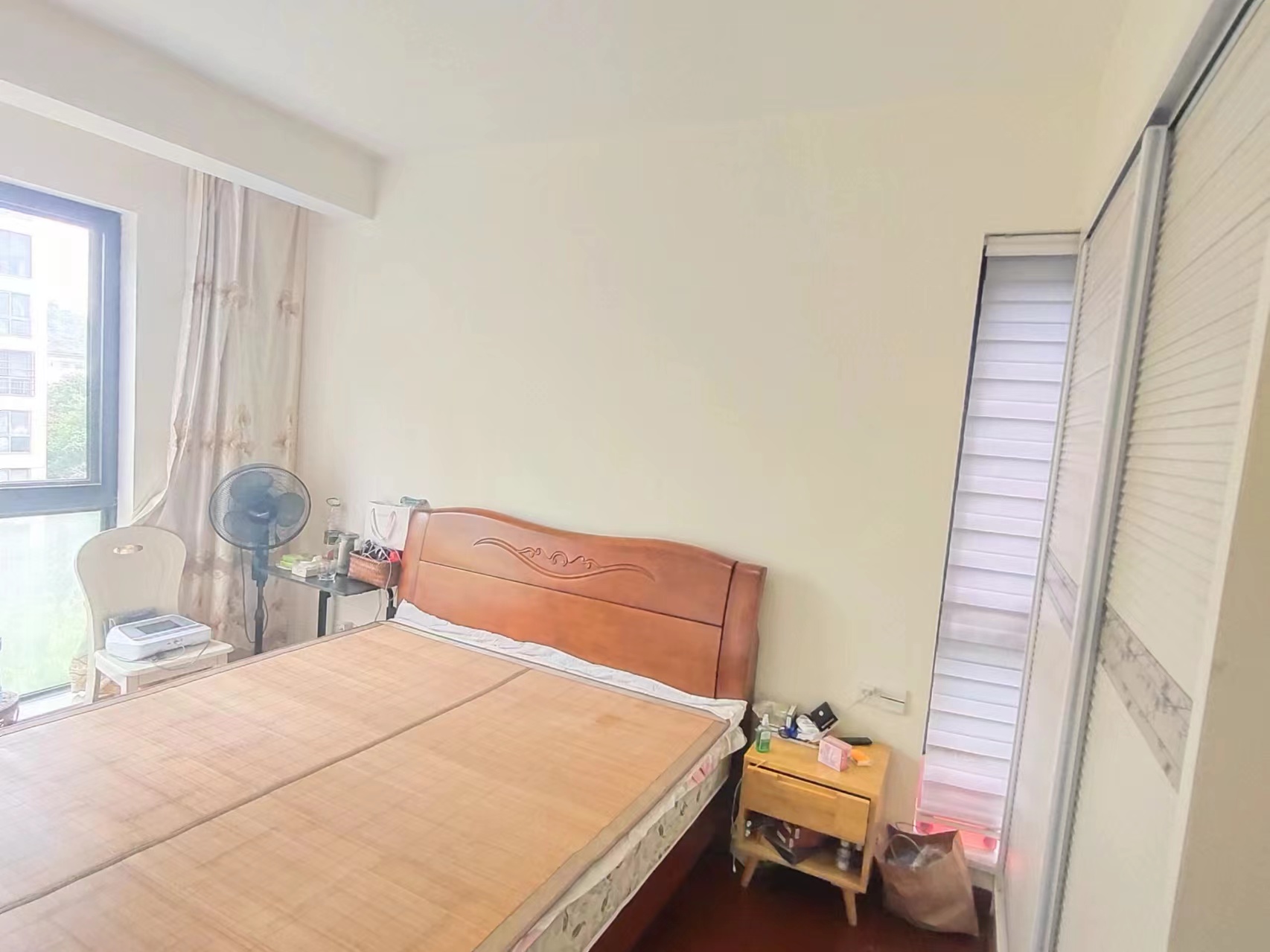 莱茵小镇 4室2厅2卫 62.0万 莱茵小镇 4室2厅2卫 62.0万室内图