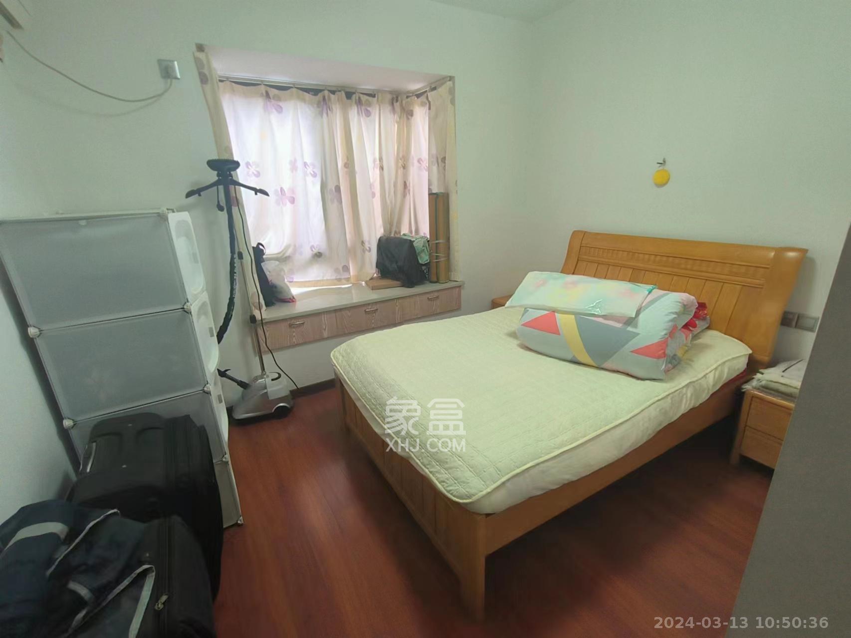 钱隆樽品(一、二、三期)  3室2厅2卫   2700.00元/月室内图