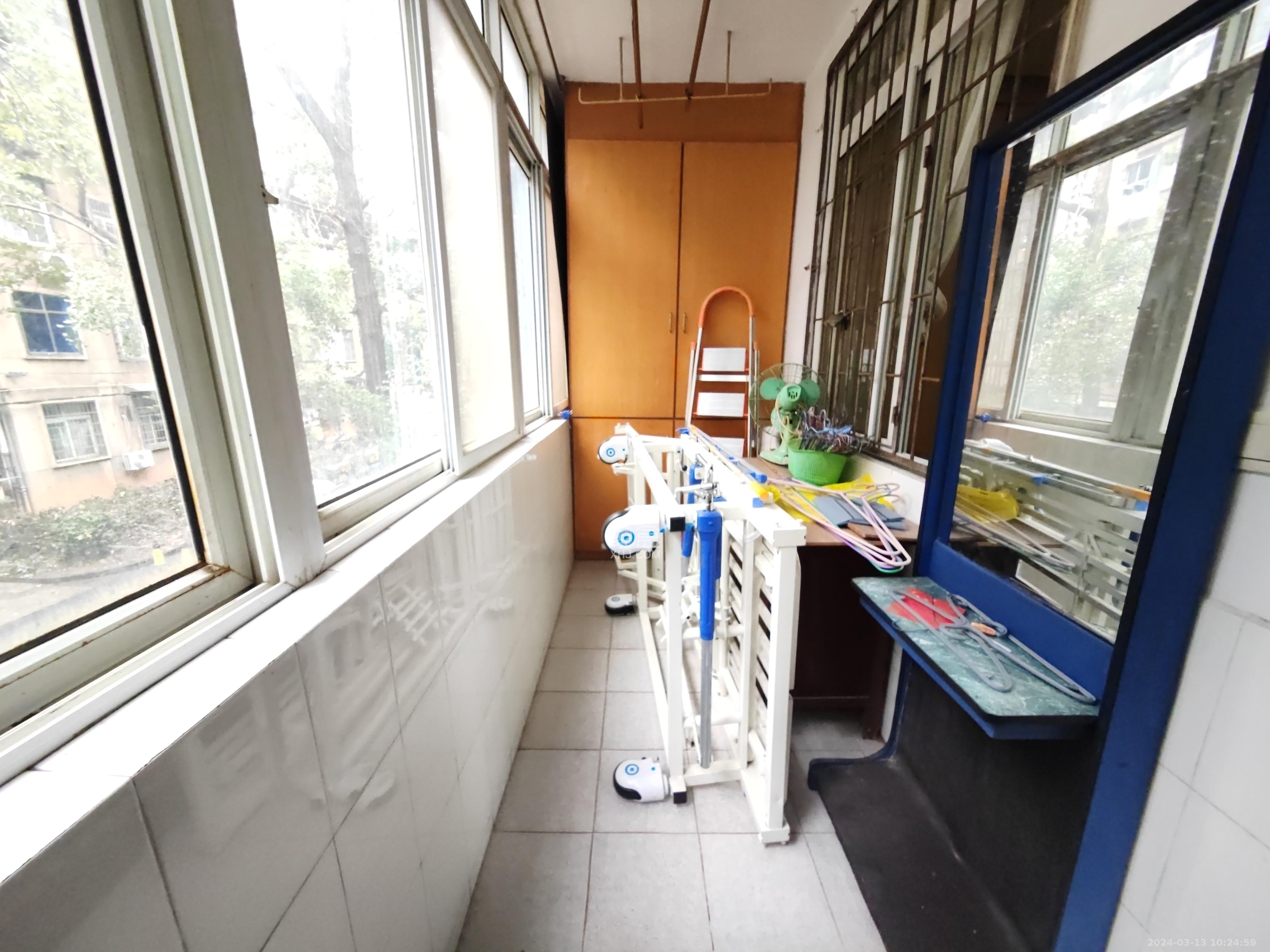 福樂名園  3室1廳1衛(wèi)   2400.00元/月室內圖1