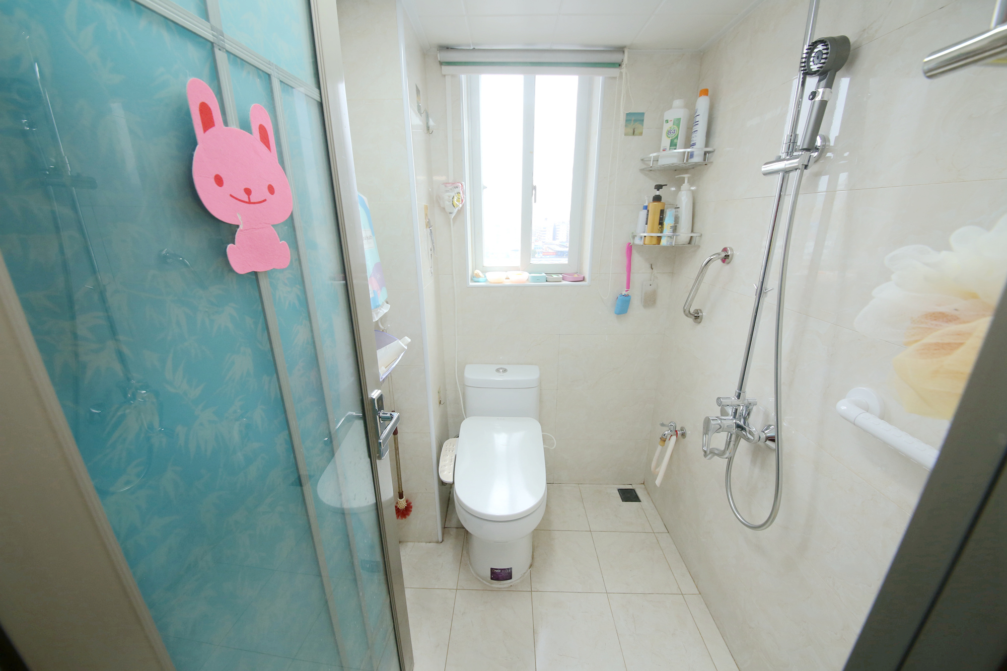 星典时代  2室2厅1卫   75.00万卫生间