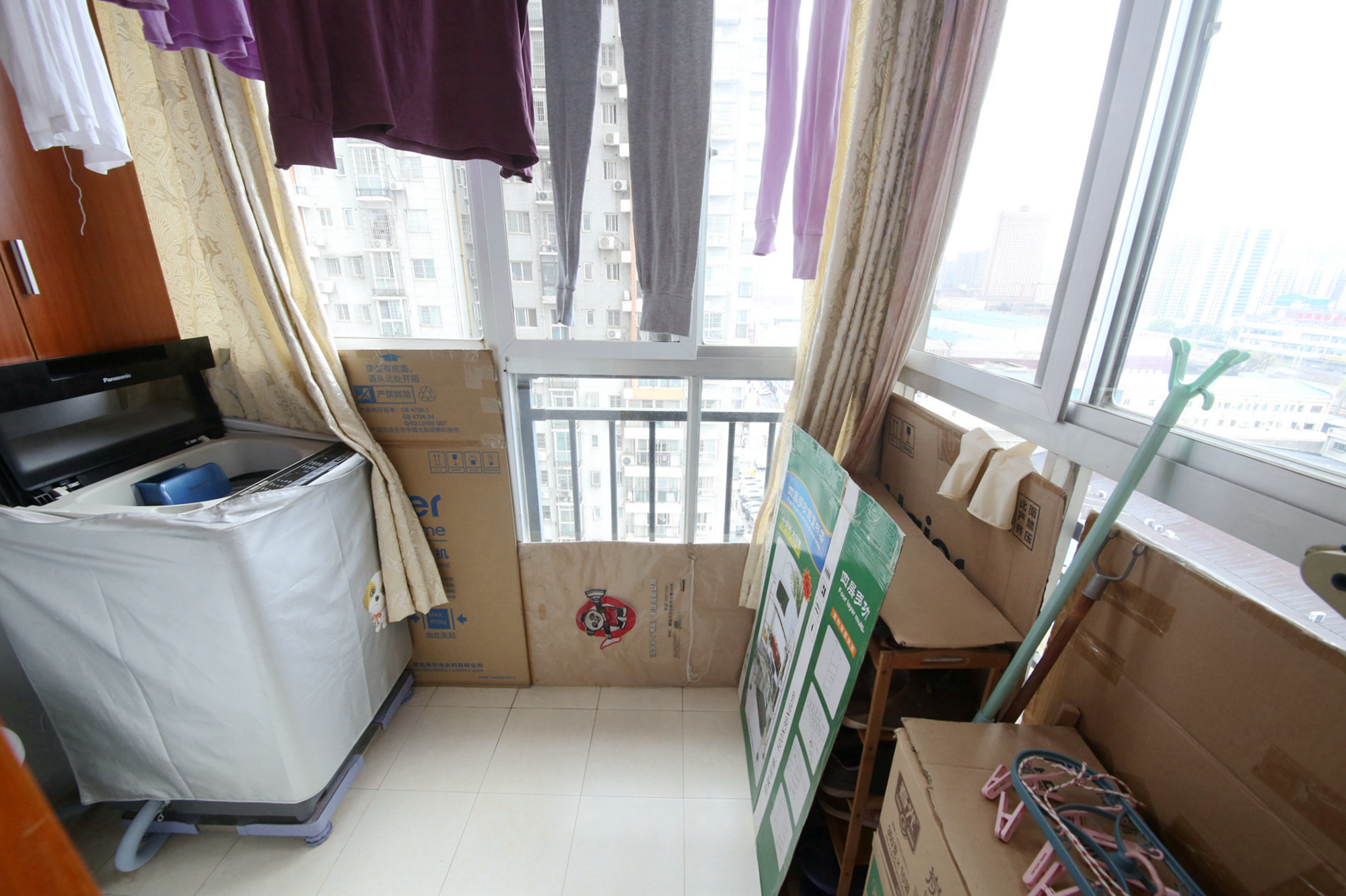 星典时代  2室2厅1卫   75.00万阳台
