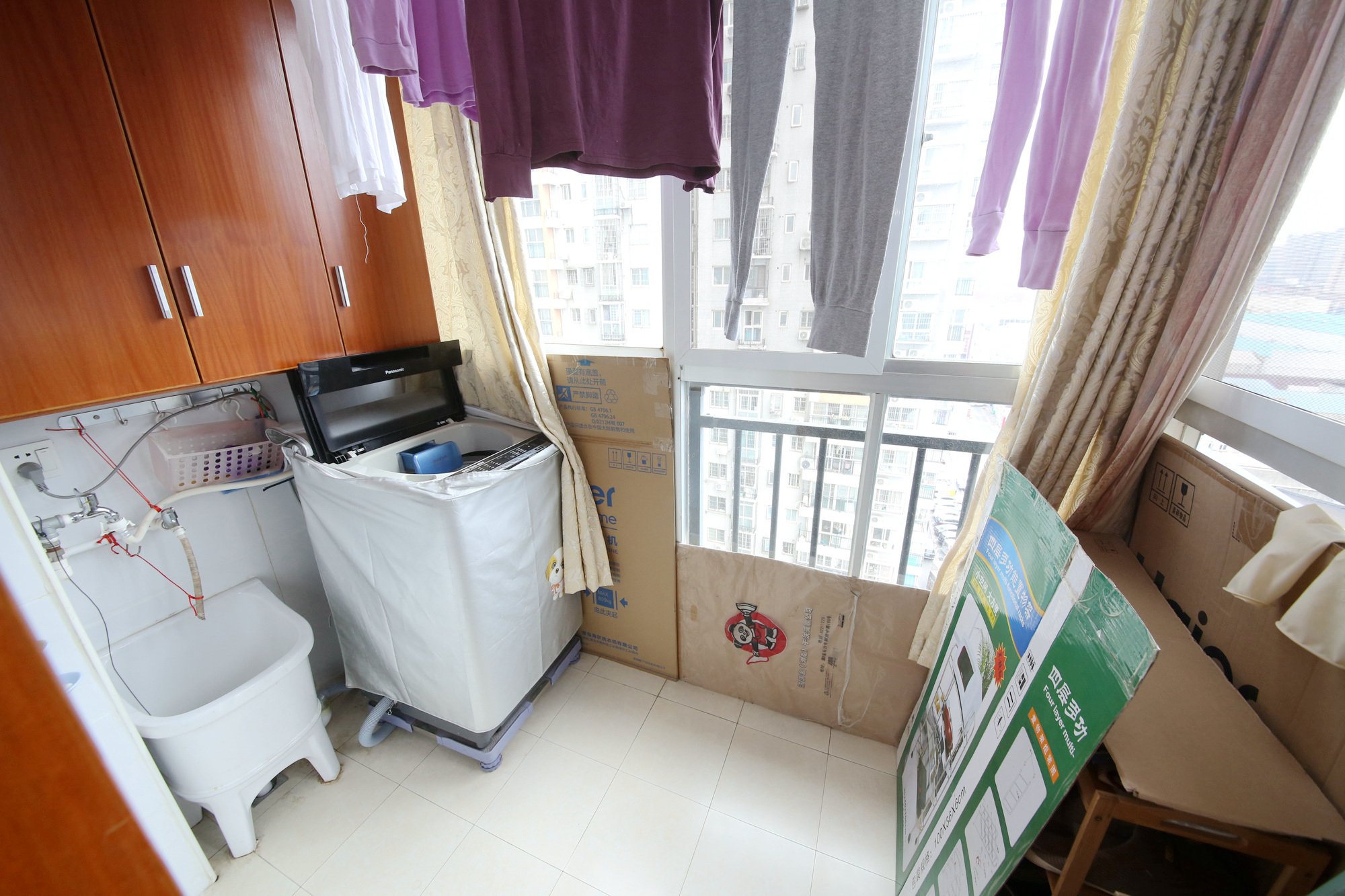 星典时代  2室2厅1卫   75.00万阳台