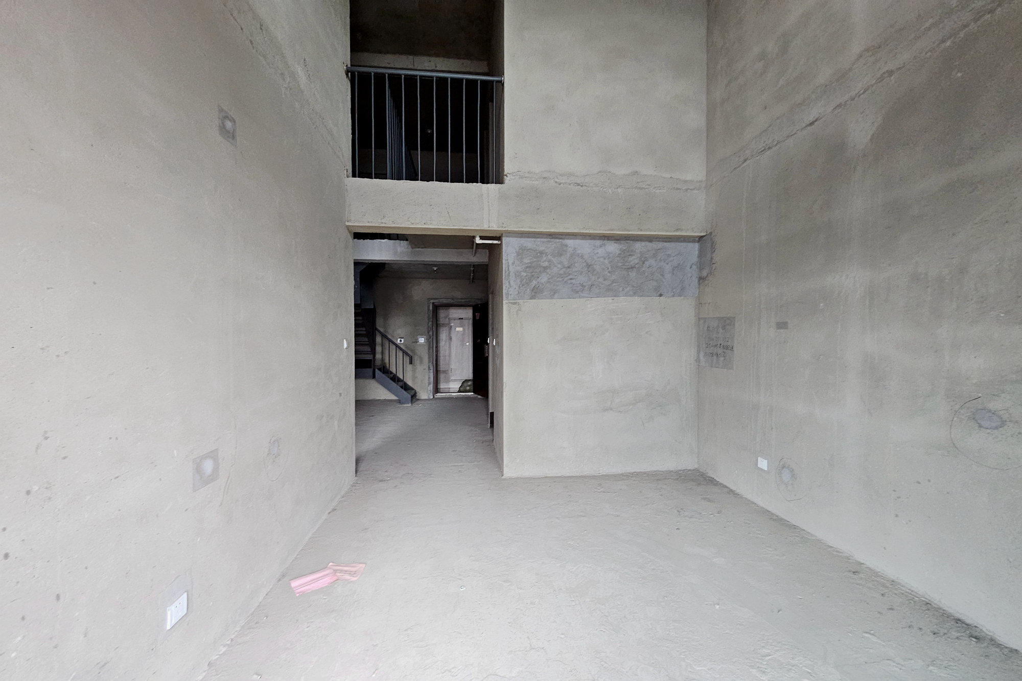 明昇壹城(明昇时代广场)二期 3室2厅2卫 145.0万 明昇壹城(明昇时代广场)二期 3室2厅2卫 145.0万客厅