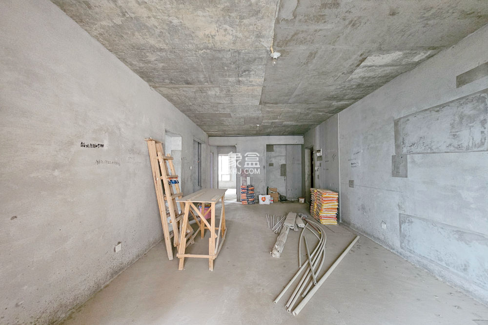 阳光城尚东湾青云苑  3室2厅2卫    90.0万