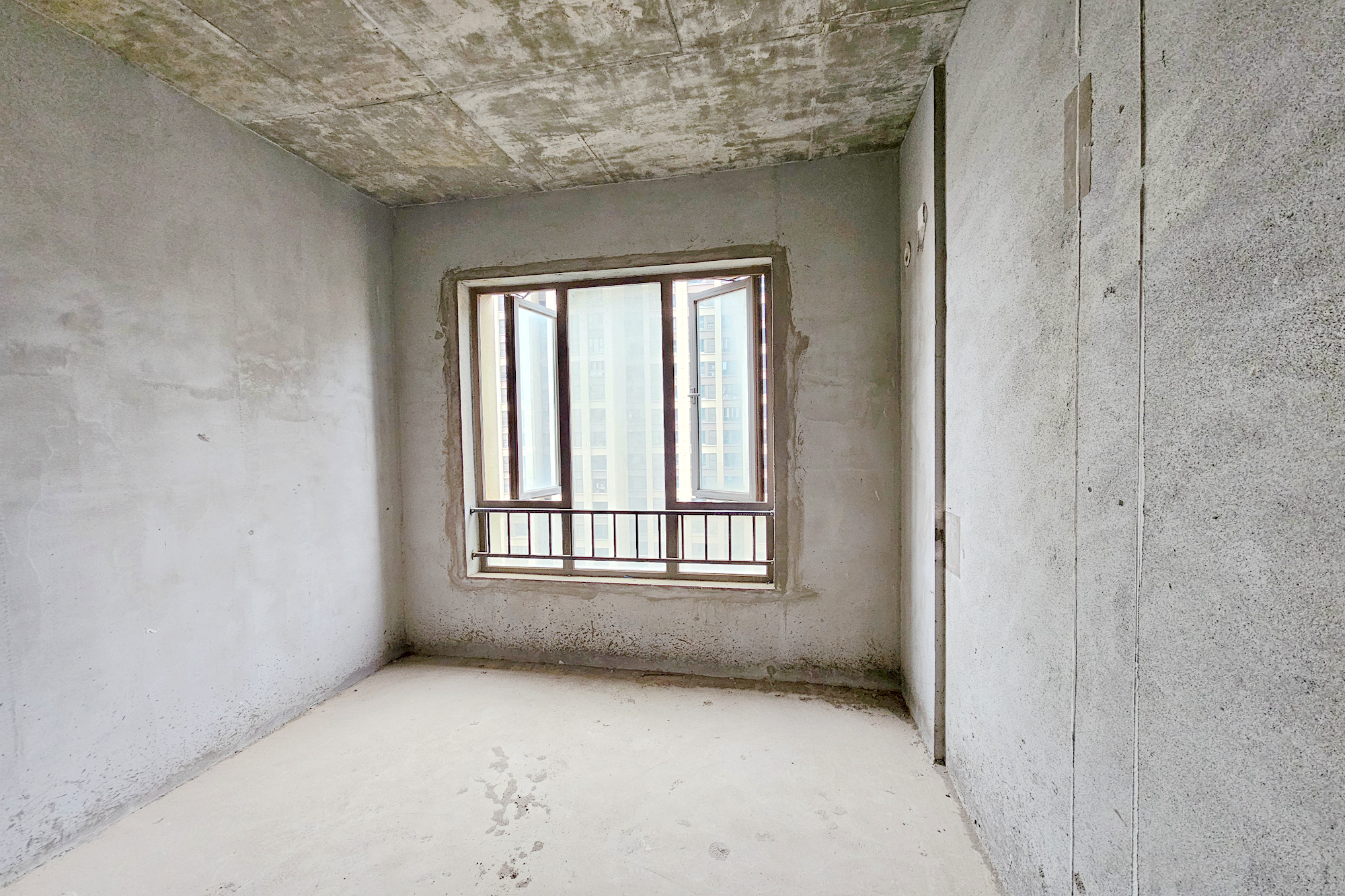 阳光城尚东湾青云苑 3室2厅2卫 90.0万 阳光城尚东湾青云苑 3室2厅2卫 90.0万卧室