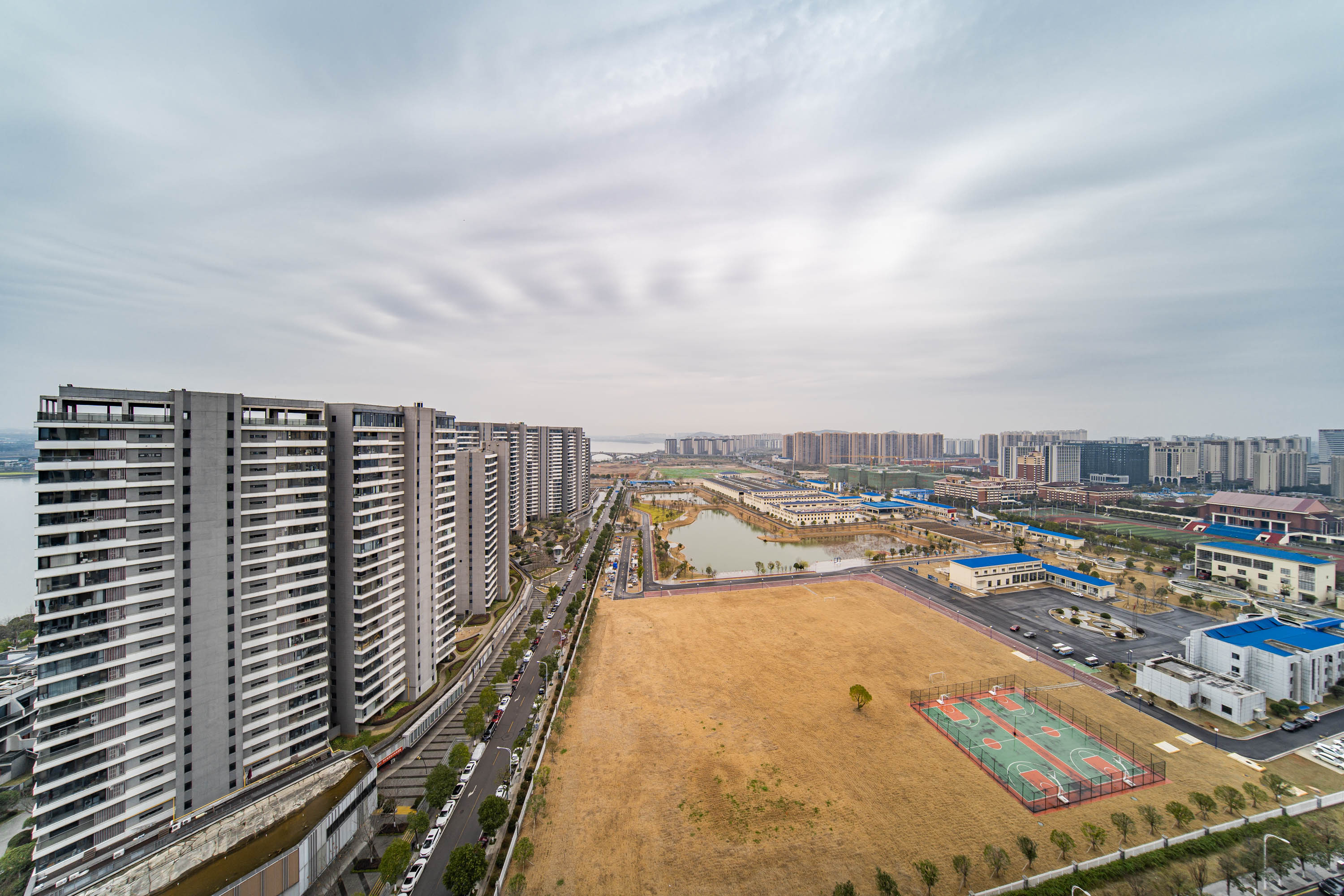 湘熙水郡（观澜海赋家园）  3室2厅1卫    120.0万其他