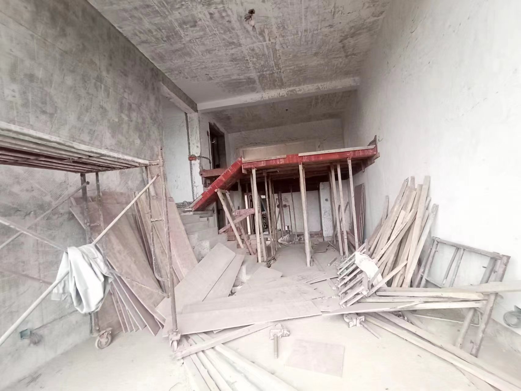 经世皇城 3室2厅2卫 65.00万 经世皇城 3室2厅2卫 65.00万室内图