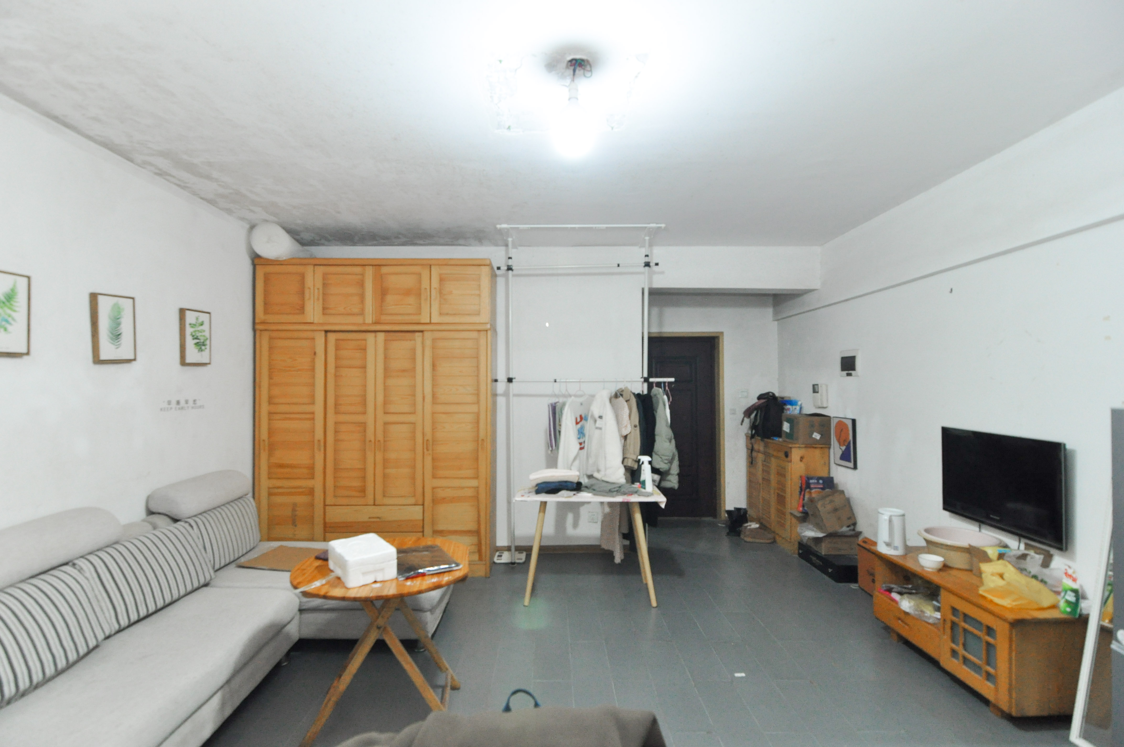 谋房博客(博客天街)  1室1厅1卫    51.2万 谋房博客(博客天街)  1室1厅1卫    51.2万客厅