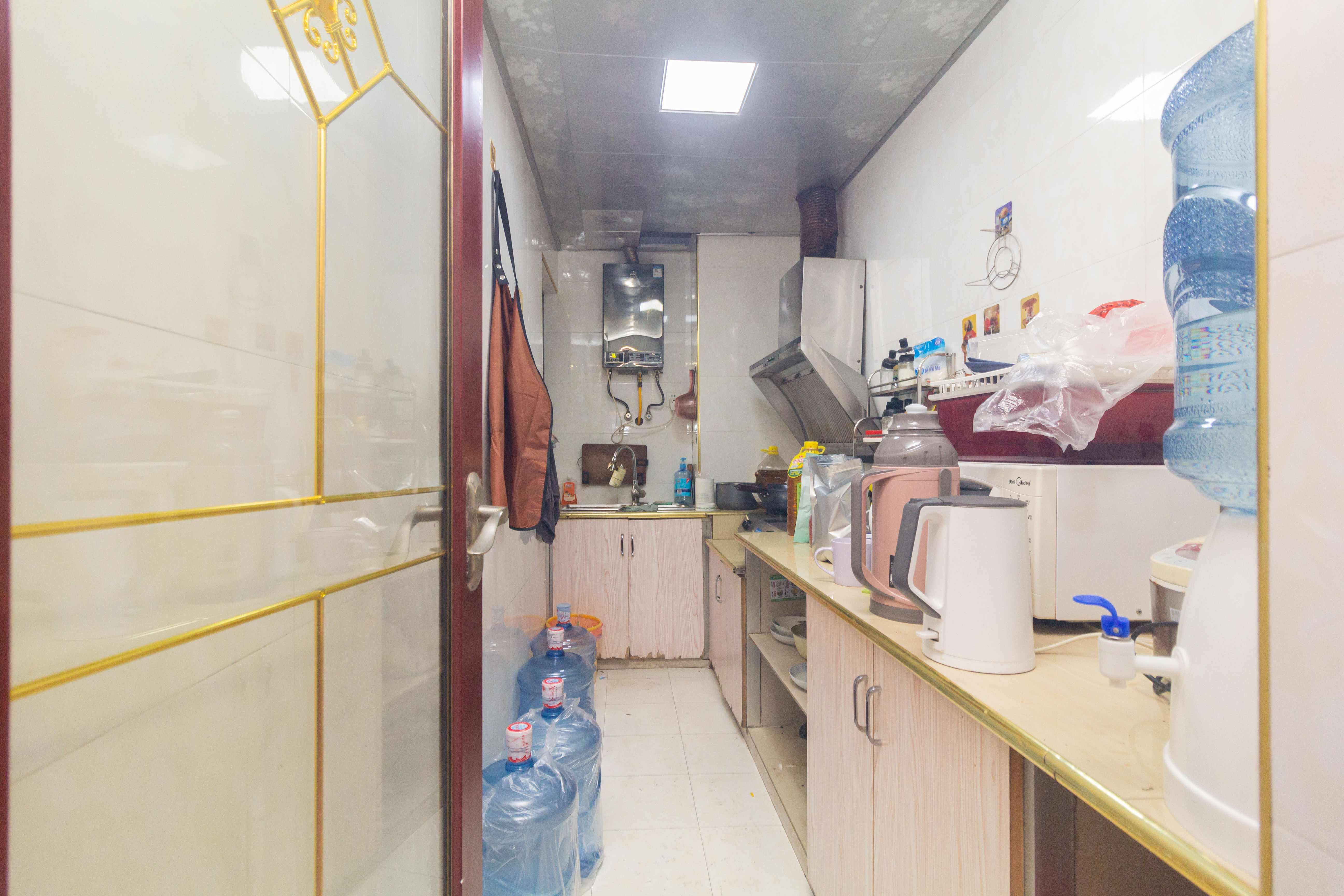 东岸梅园小区 2室2厅1卫 45.0万 东岸梅园小区 2室2厅1卫 45.0万厨房