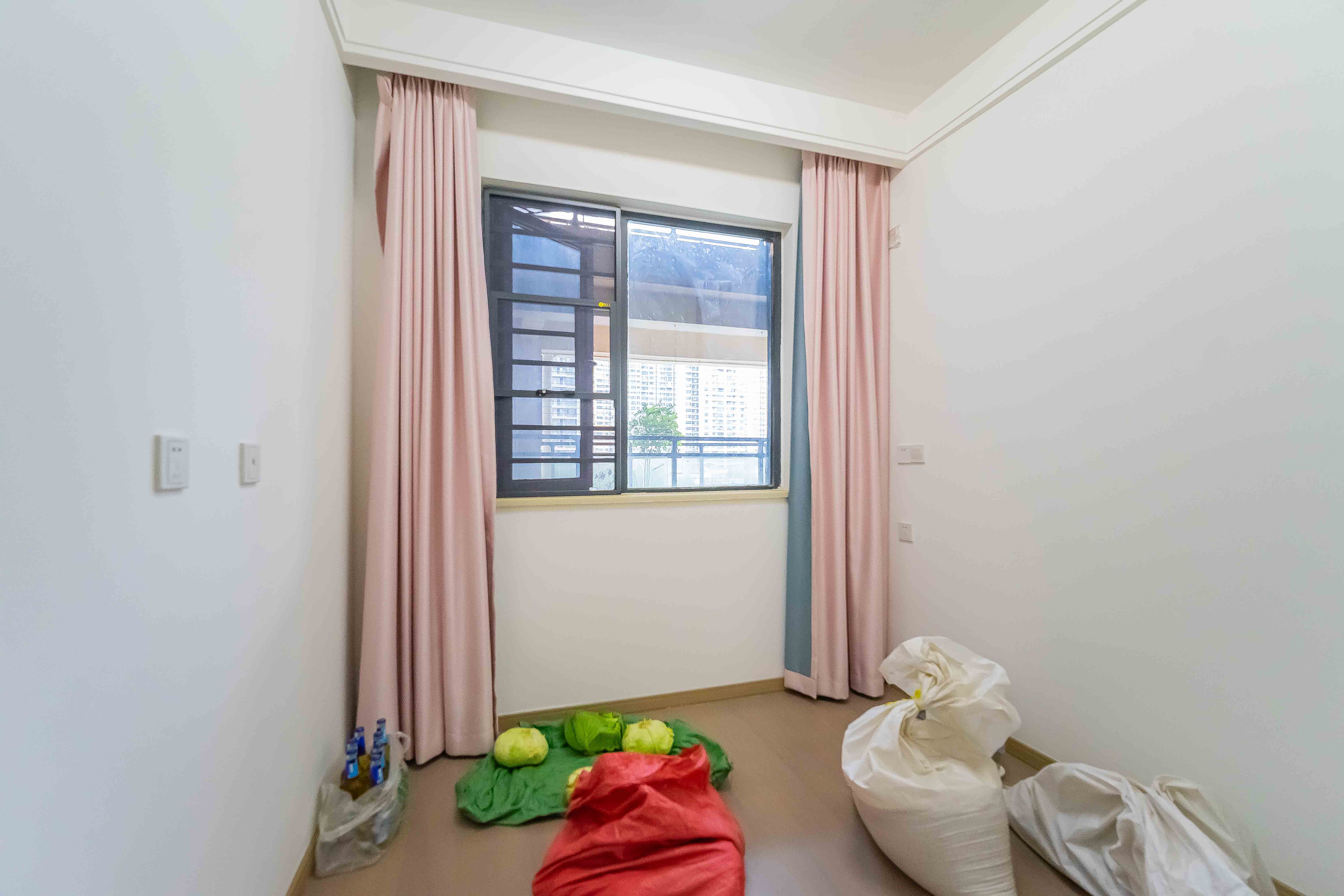 长沙高铁吾悦广场 3室2厅2卫 142.0万 长沙高铁吾悦广场 3室2厅2卫 142.0万卧室