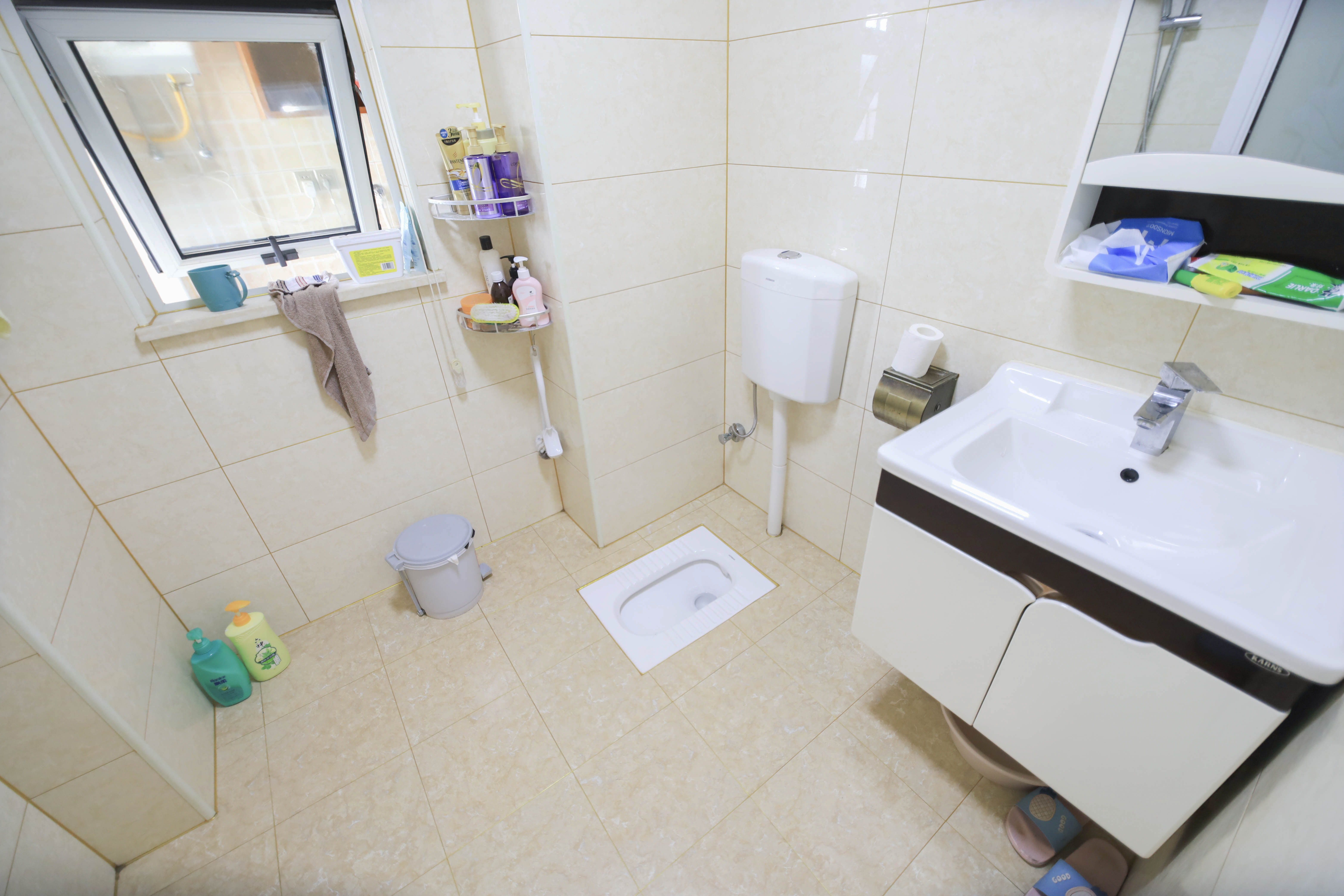 五矿万境水岸二期（五矿万境水岸和苑）  3室2厅2卫    180.0万卫生间