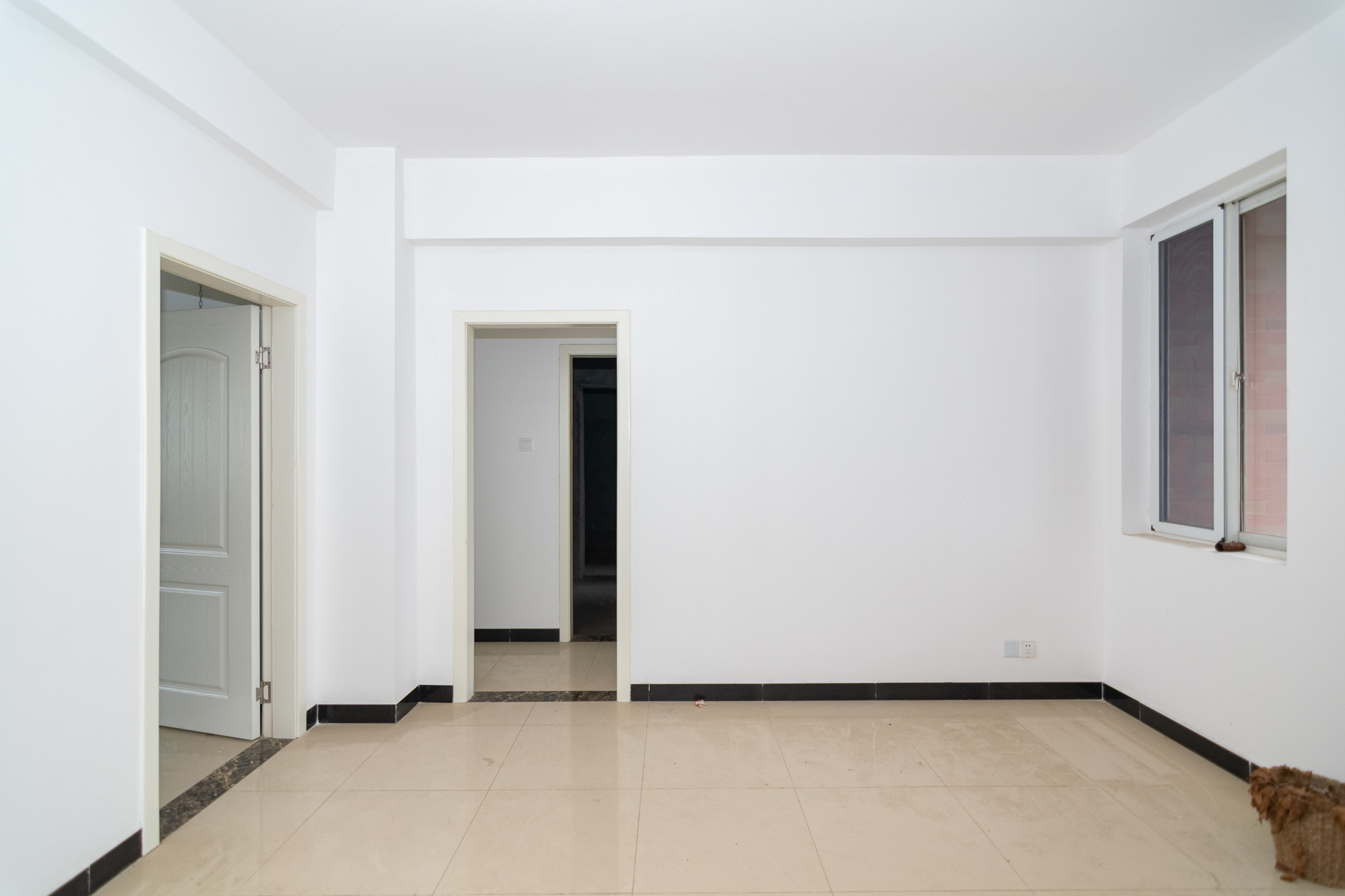 普瑞斯堡 5室2厅2卫 185.0万 普瑞斯堡 5室2厅2卫 185.0万其他