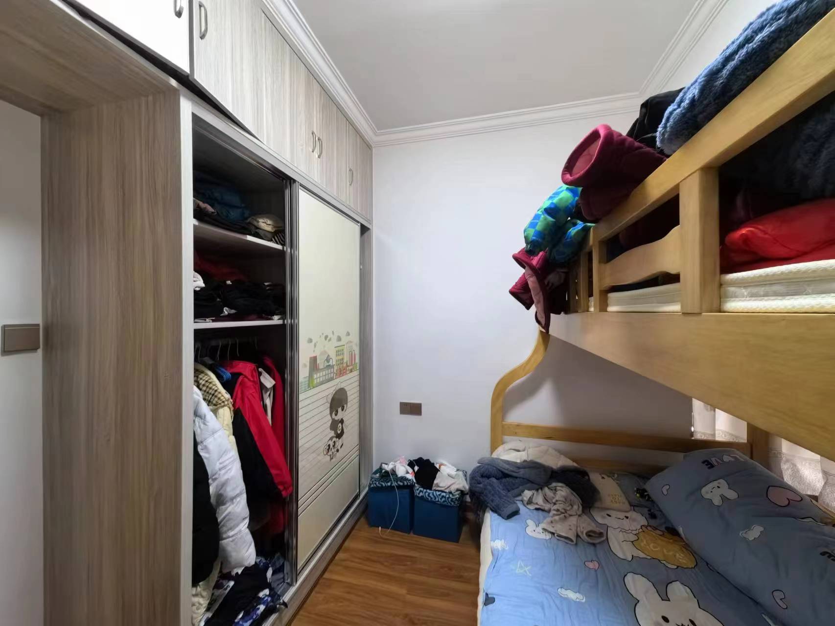 金轮翡翠名园 3室2厅2卫 100.0万 金轮翡翠名园 3室2厅2卫 100.0万室内图