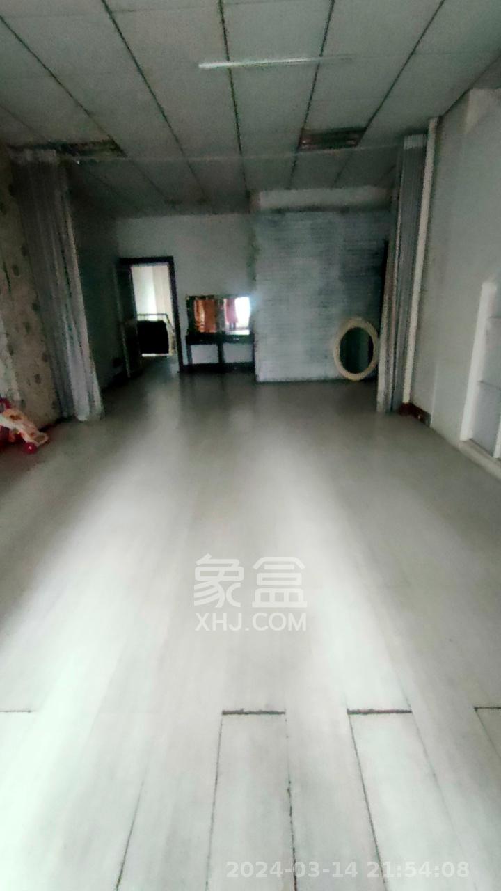 圣力华苑   152.0㎡     6000.00元/月室内图