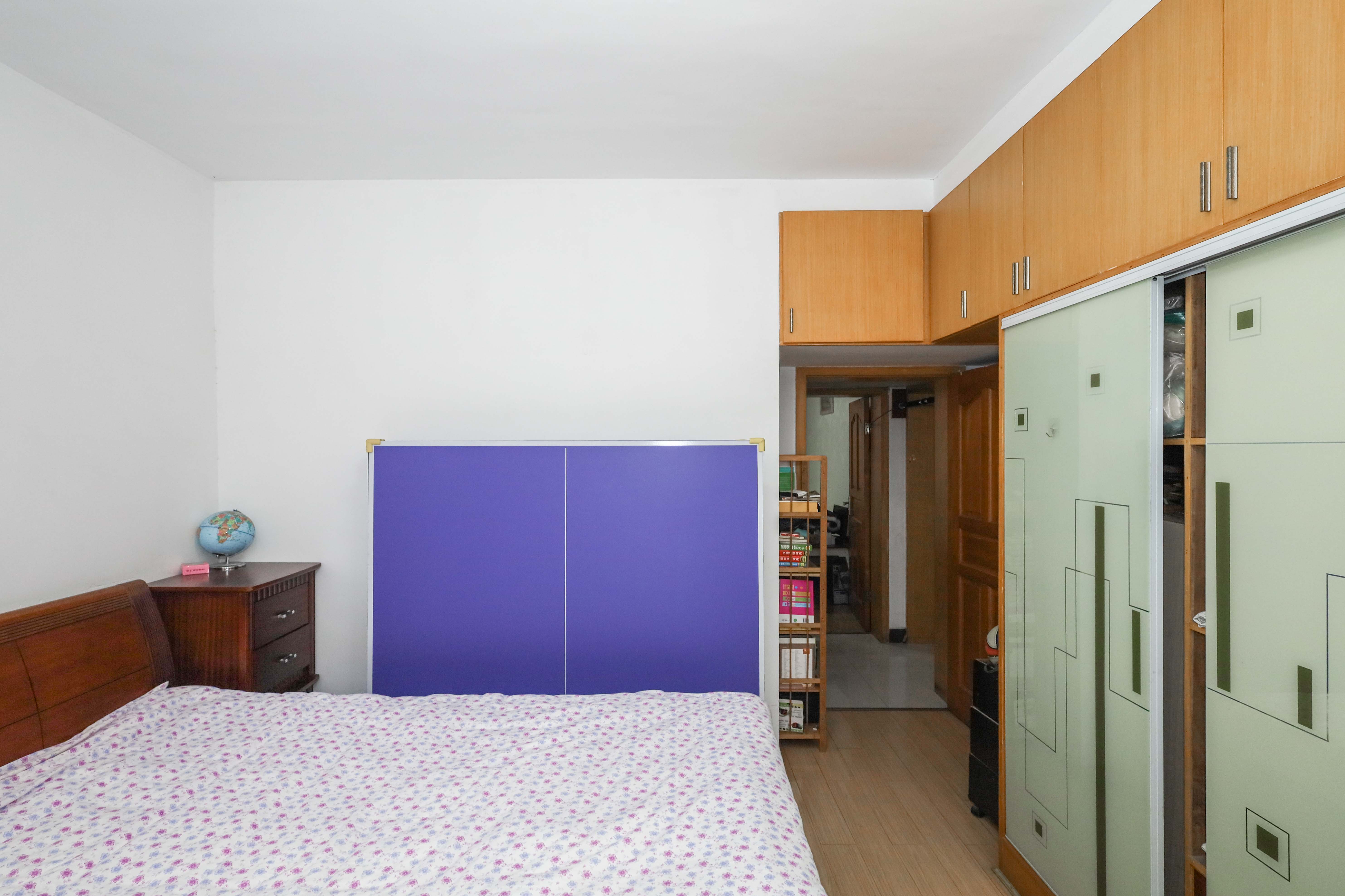 雷锋机电市场一期  2室1厅1卫    55.6万卧室