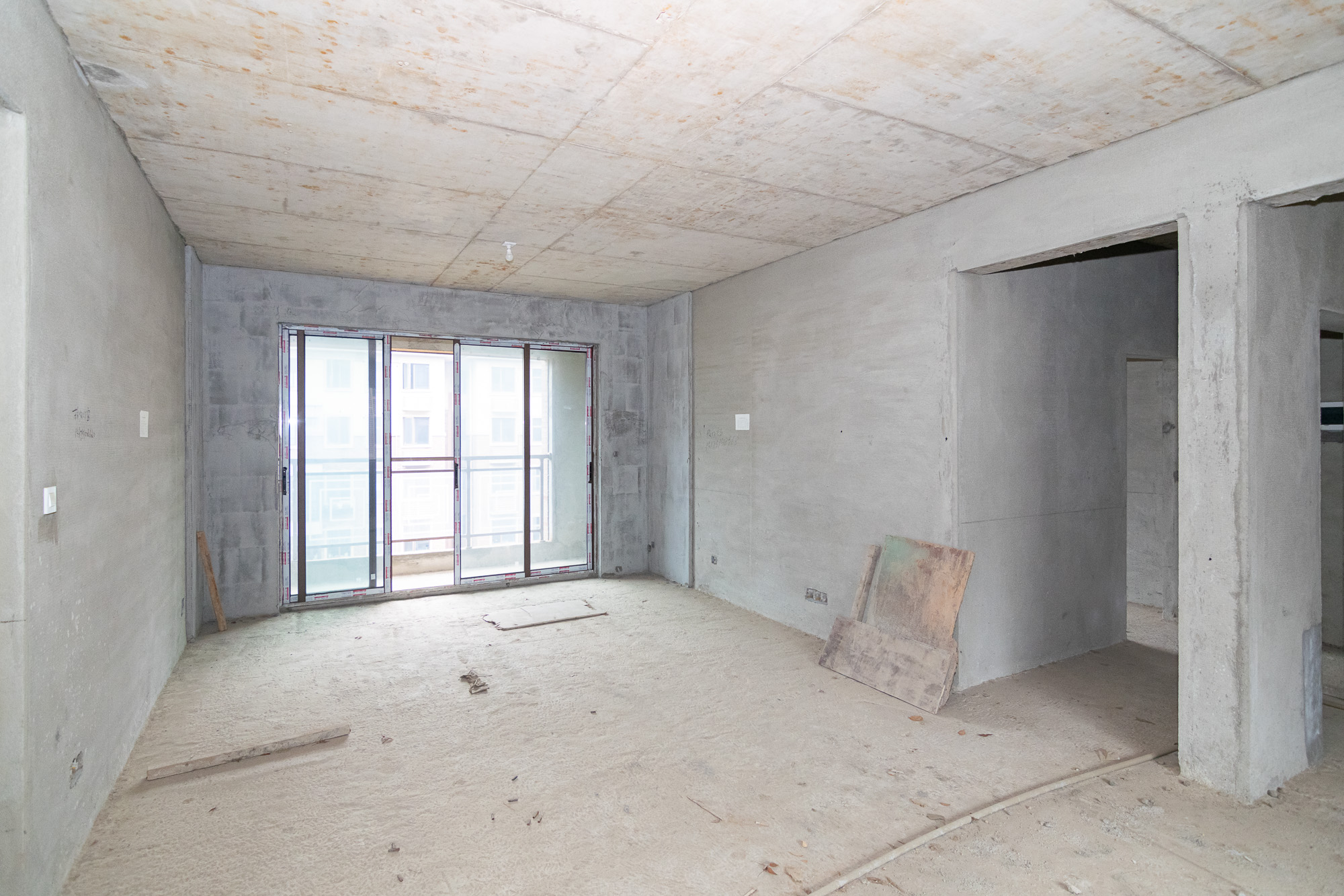 大汉汉园  4室2厅2卫    120.0万 大汉汉园  4室2厅2卫    120.0万客厅