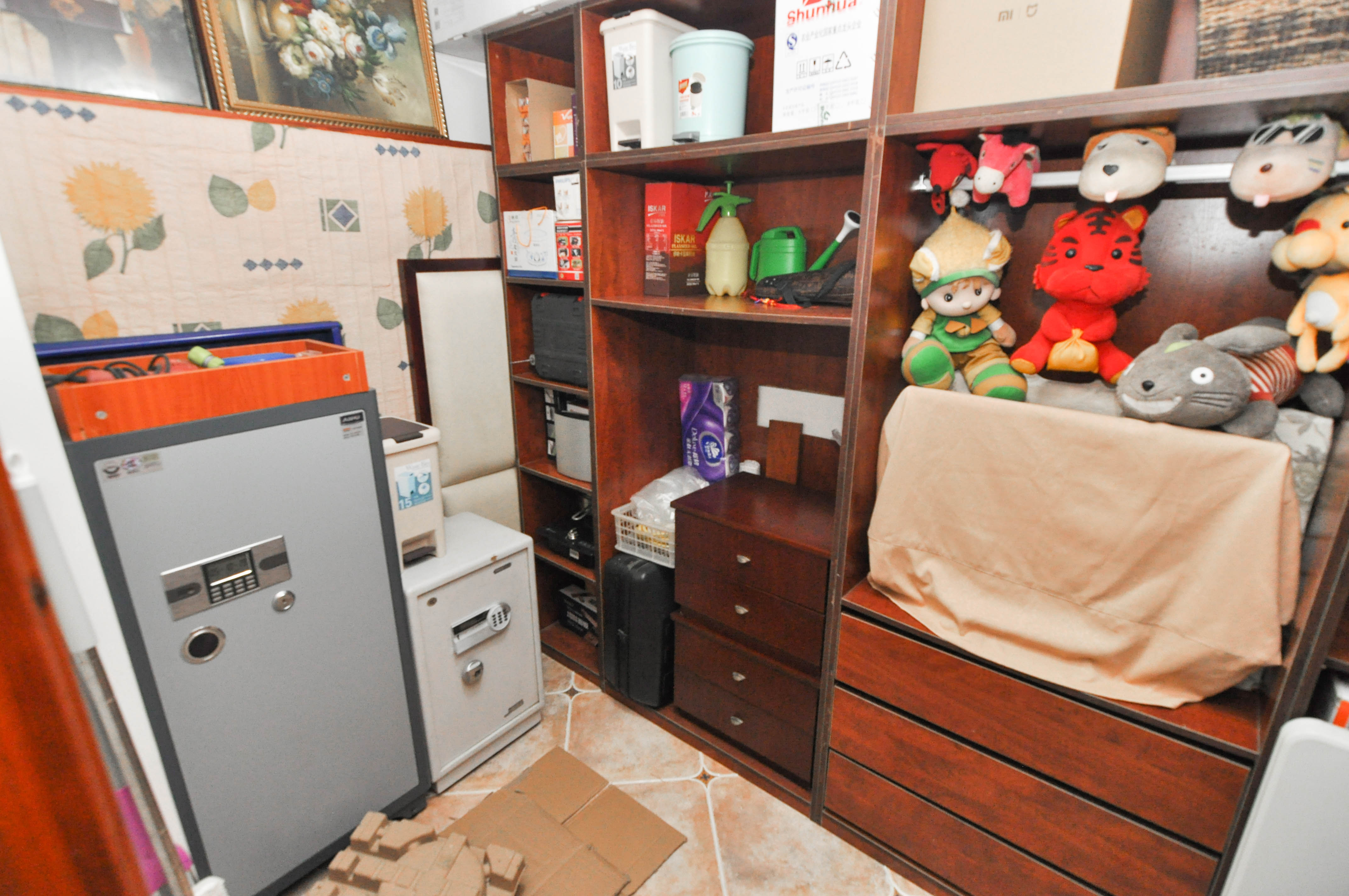 金茂梅溪湖  8室2厅1卫   479.00万其他