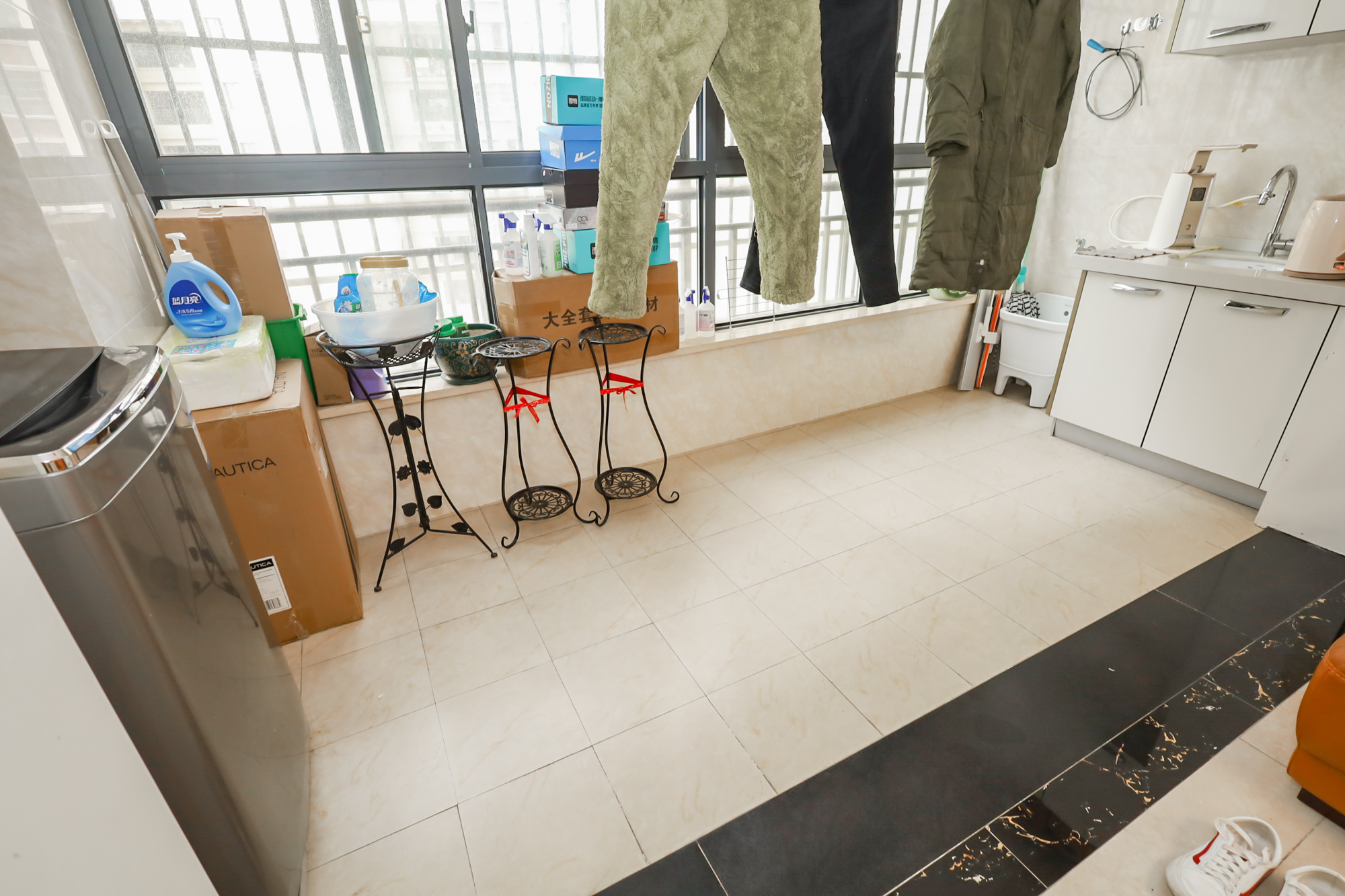 兰亭都荟（璟峰苑）  4室2厅2卫   210.00万阳台