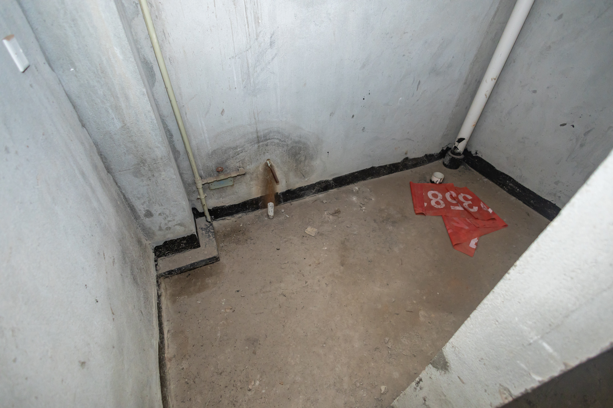 鹏基诺亚山林 6室3厅3卫 350.0万 鹏基诺亚山林 6室3厅3卫 350.0万厨房