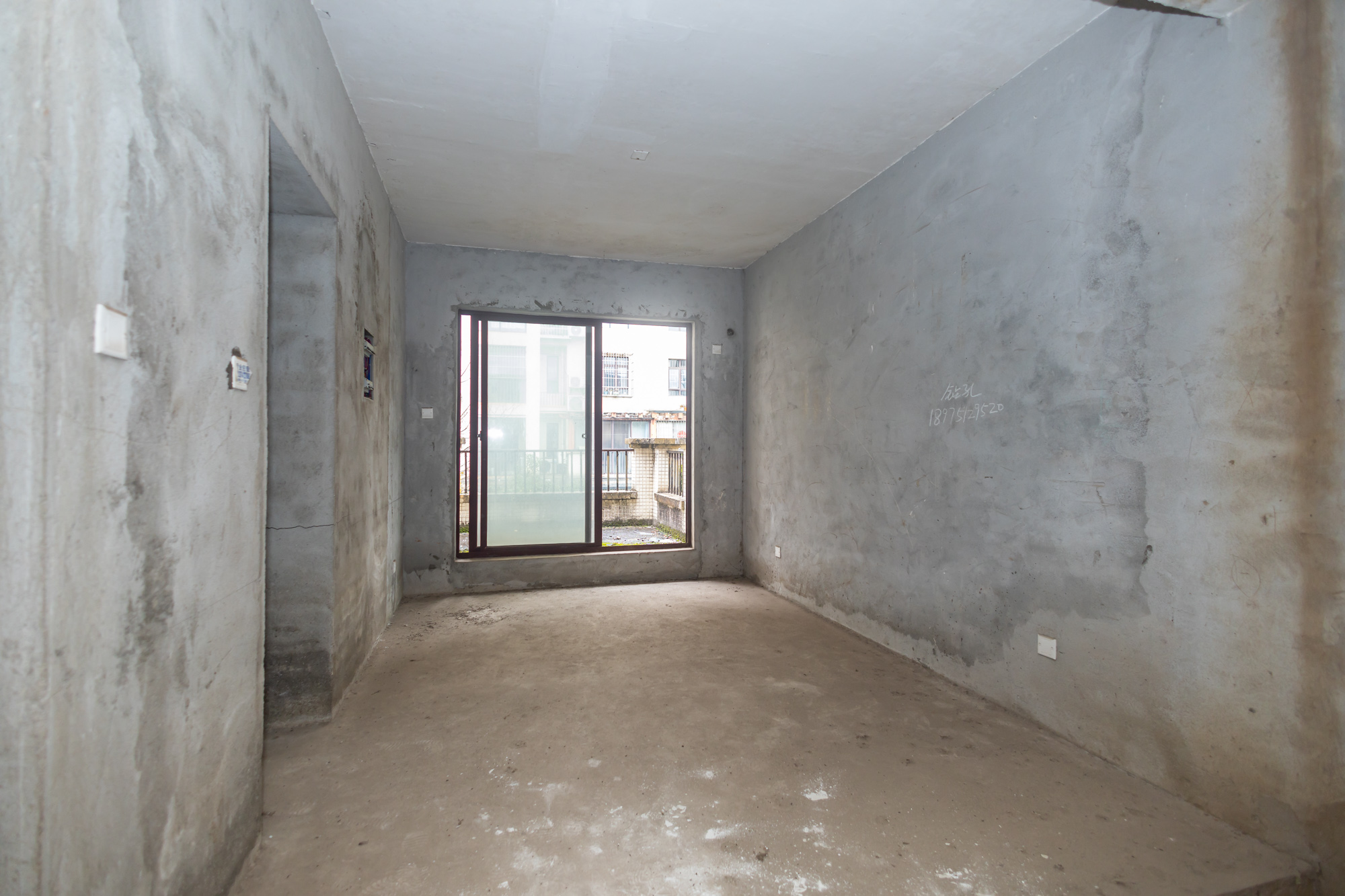 鹏基诺亚山林 6室3厅3卫 350.0万 鹏基诺亚山林 6室3厅3卫 350.0万其他