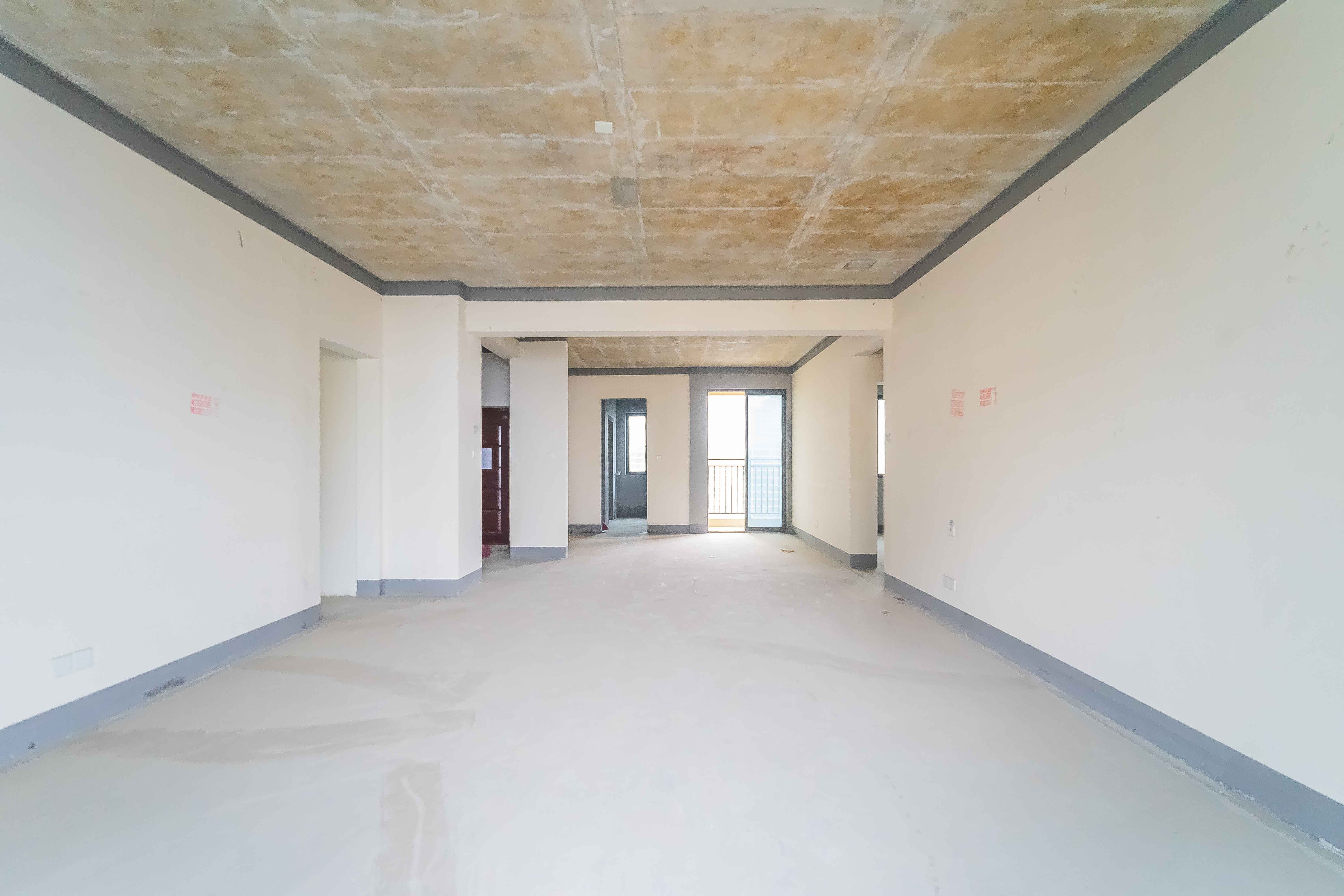 世茂璀璨天城 4室2厅2卫 210.0万 世茂璀璨天城 4室2厅2卫 210.0万客厅