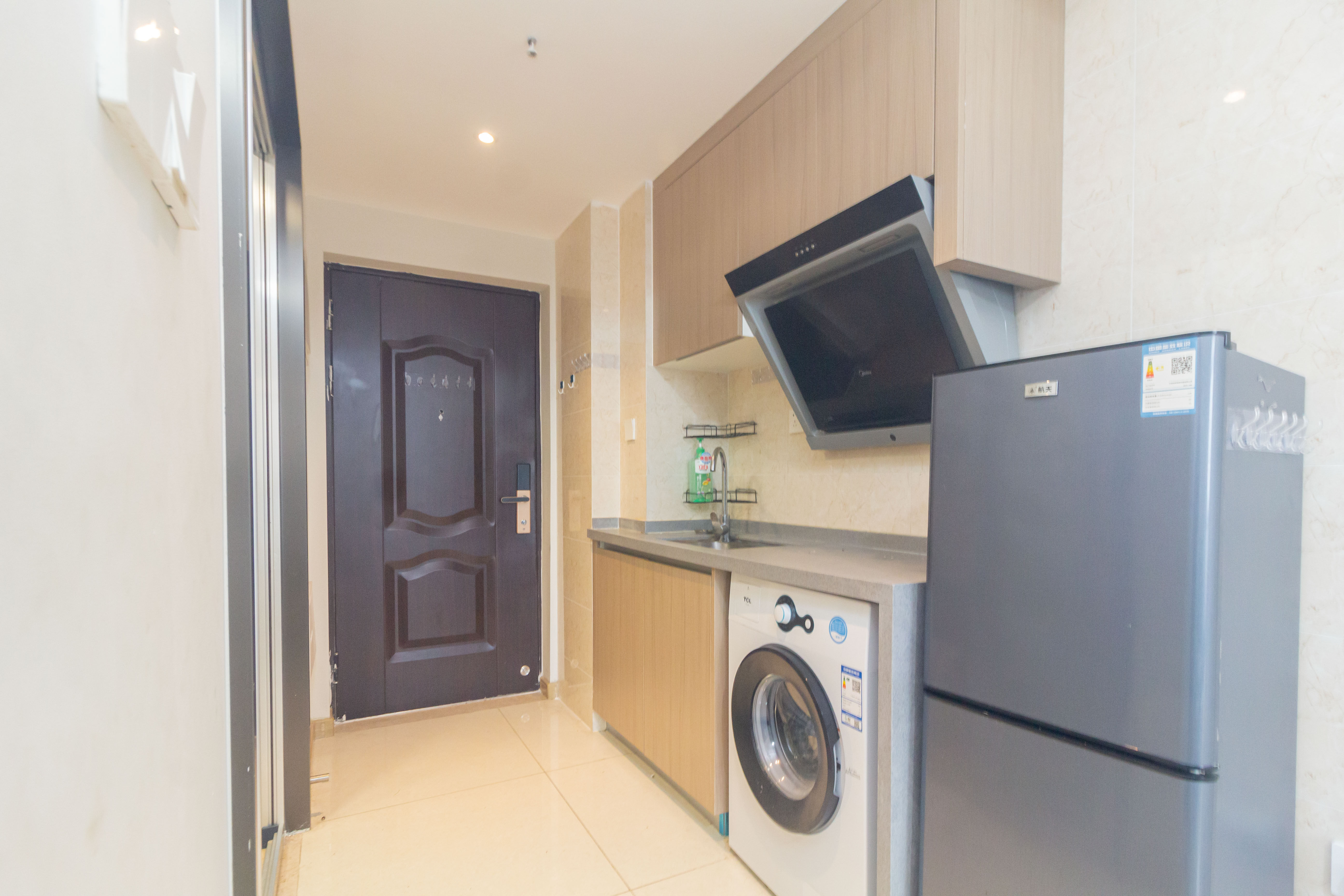 敏捷珑玥府  1室1厅1卫    23.5万厨房