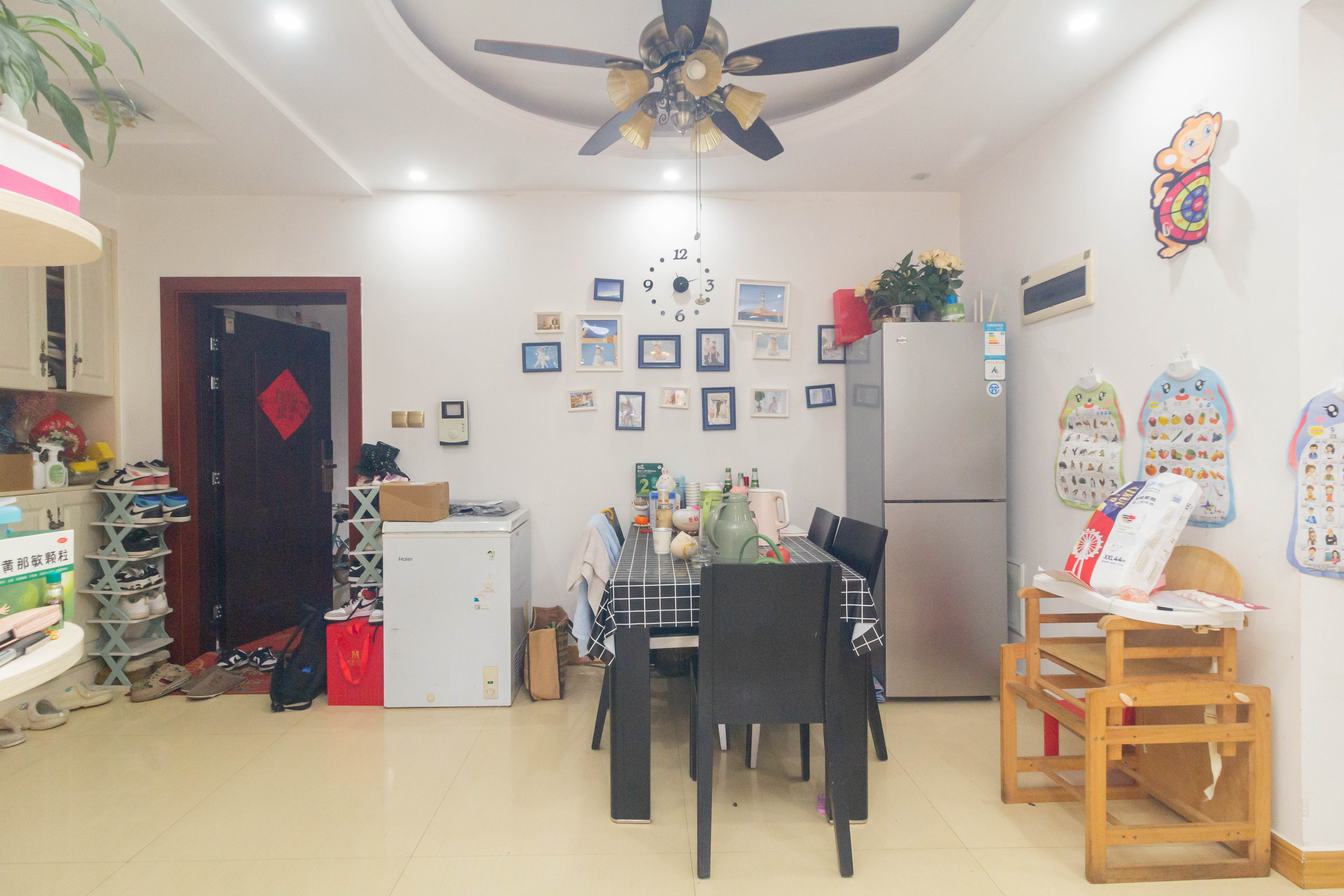 中欣楚天雅郡 3室2厅1卫 59.8万 中欣楚天雅郡 3室2厅1卫 59.8万客厅