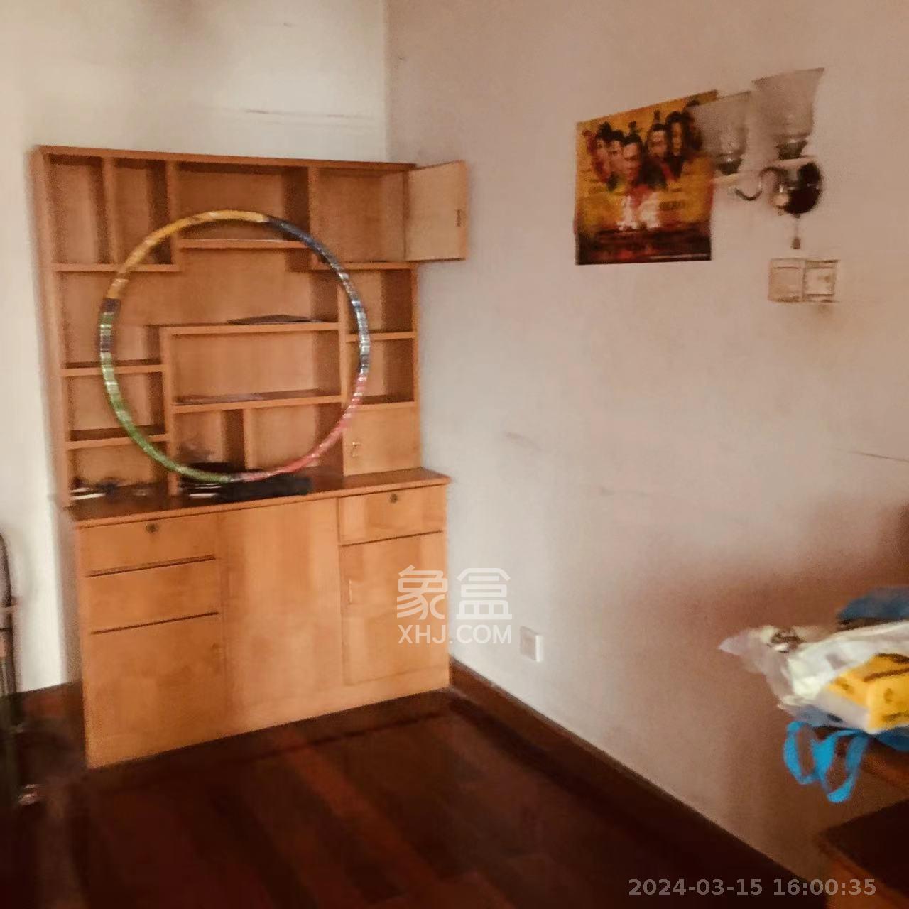 金鹰小区 3室2厅2卫 2600.0元/月 金鹰小区 3室2厅2卫 2600.0元/月室内图