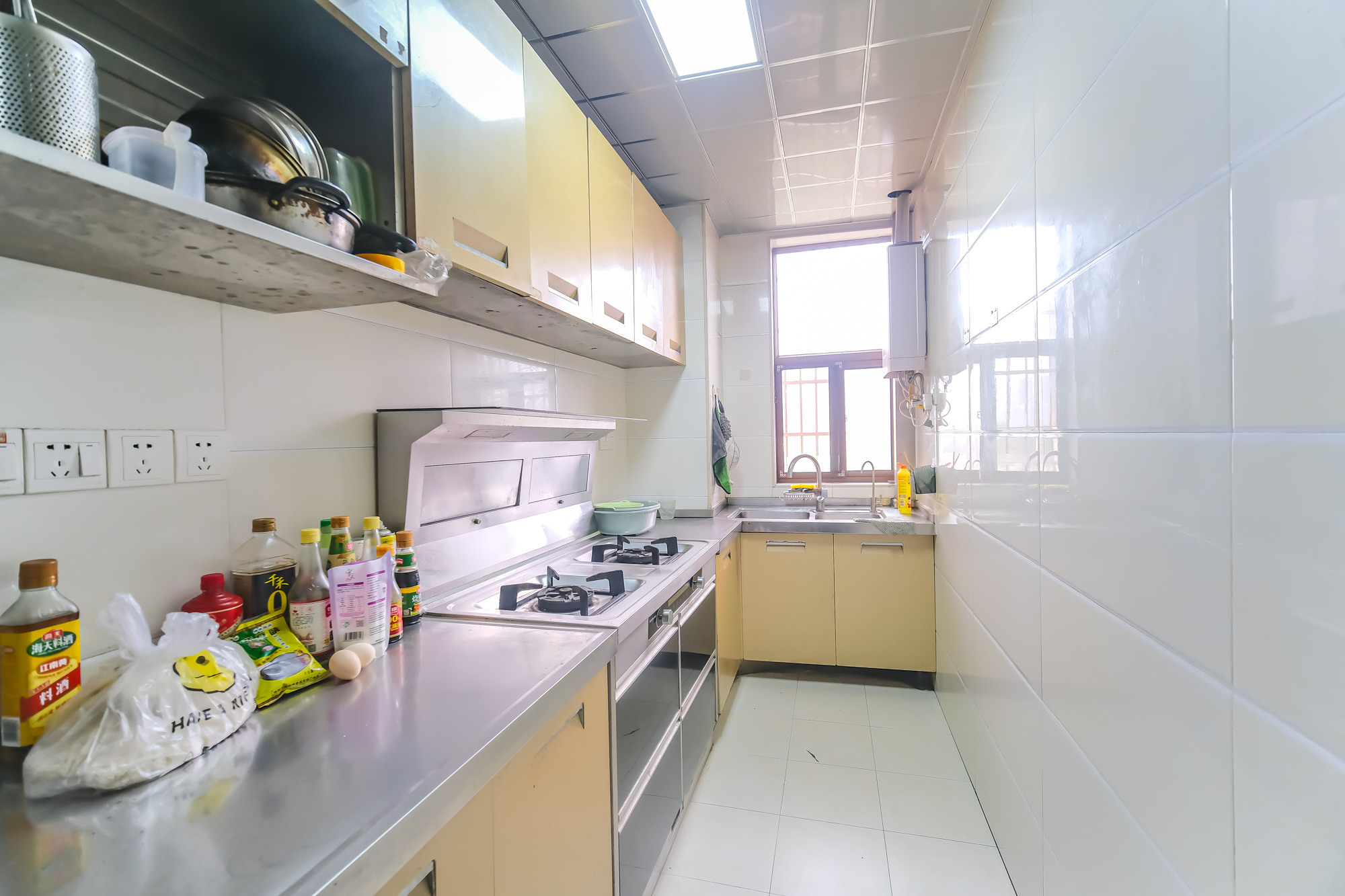 四季星城 3室1厅1卫 56.8万 四季星城 3室1厅1卫 56.8万厨房